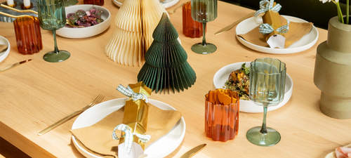 Creating the perfect Christmas Dining Arrangement