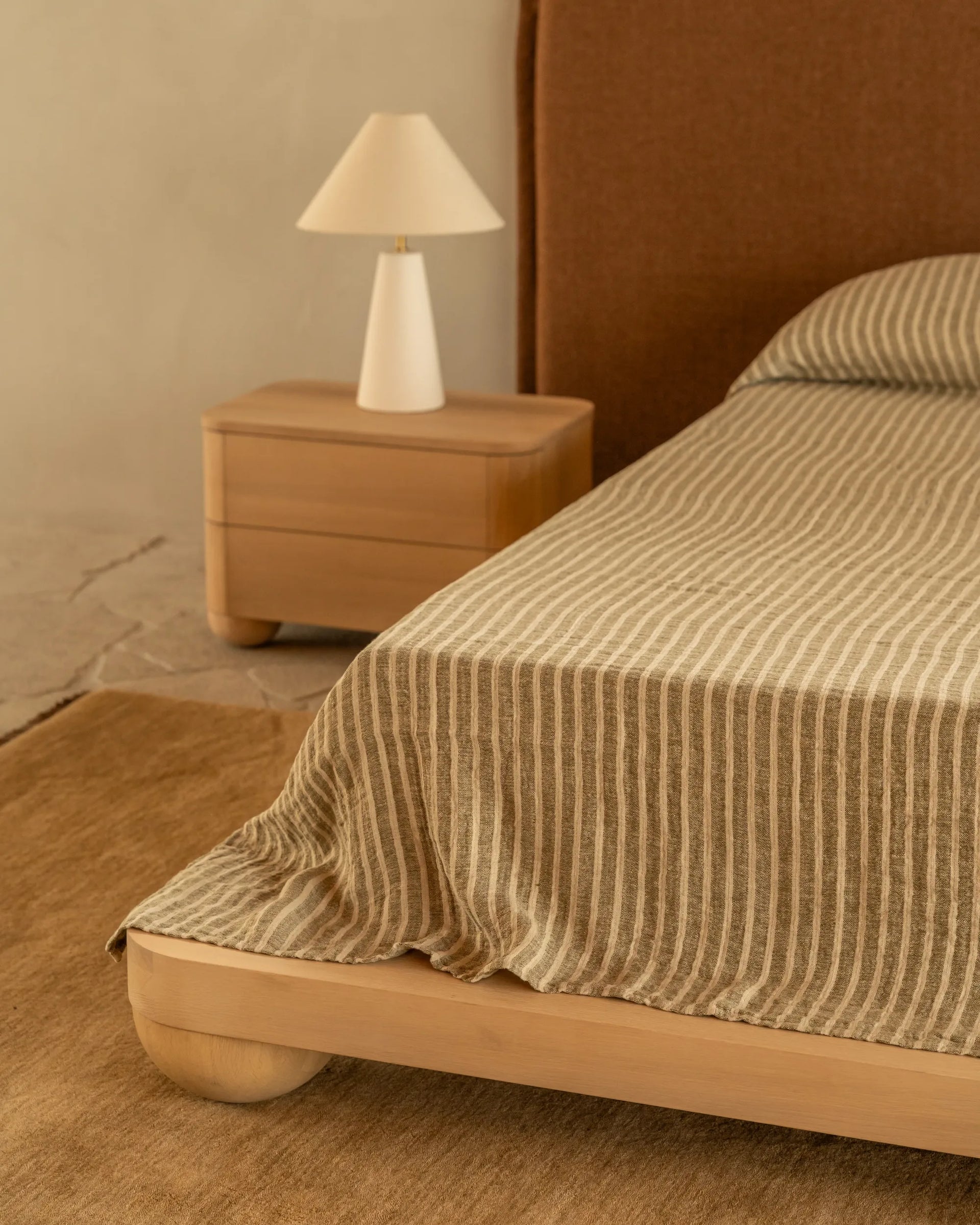 Bound King Bed Base - Oak