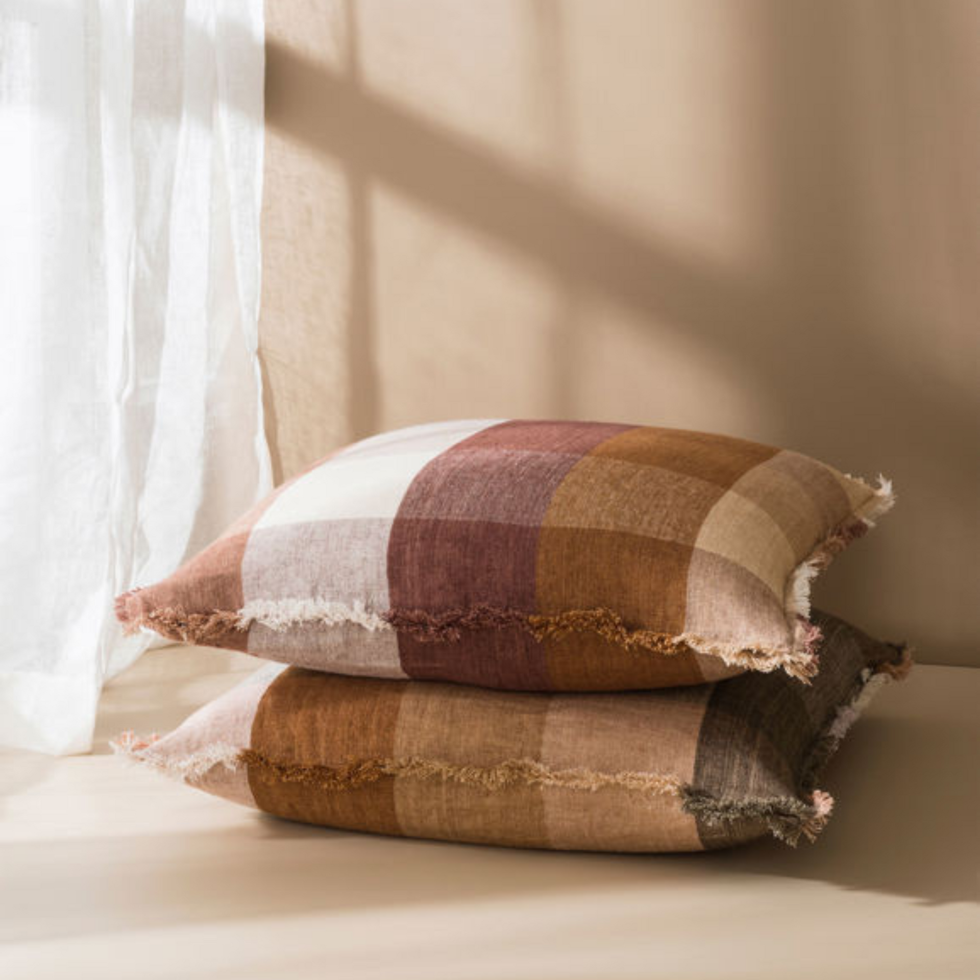 Casa Cushion - Rose/Multi