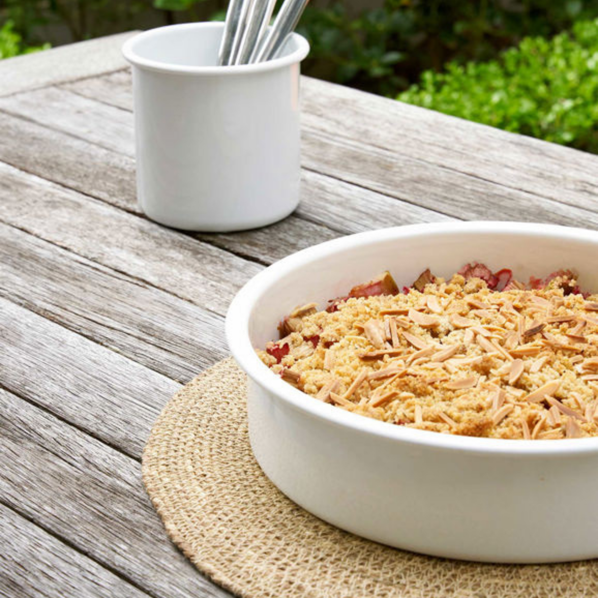 Enamel Round Baking Tray Large - White