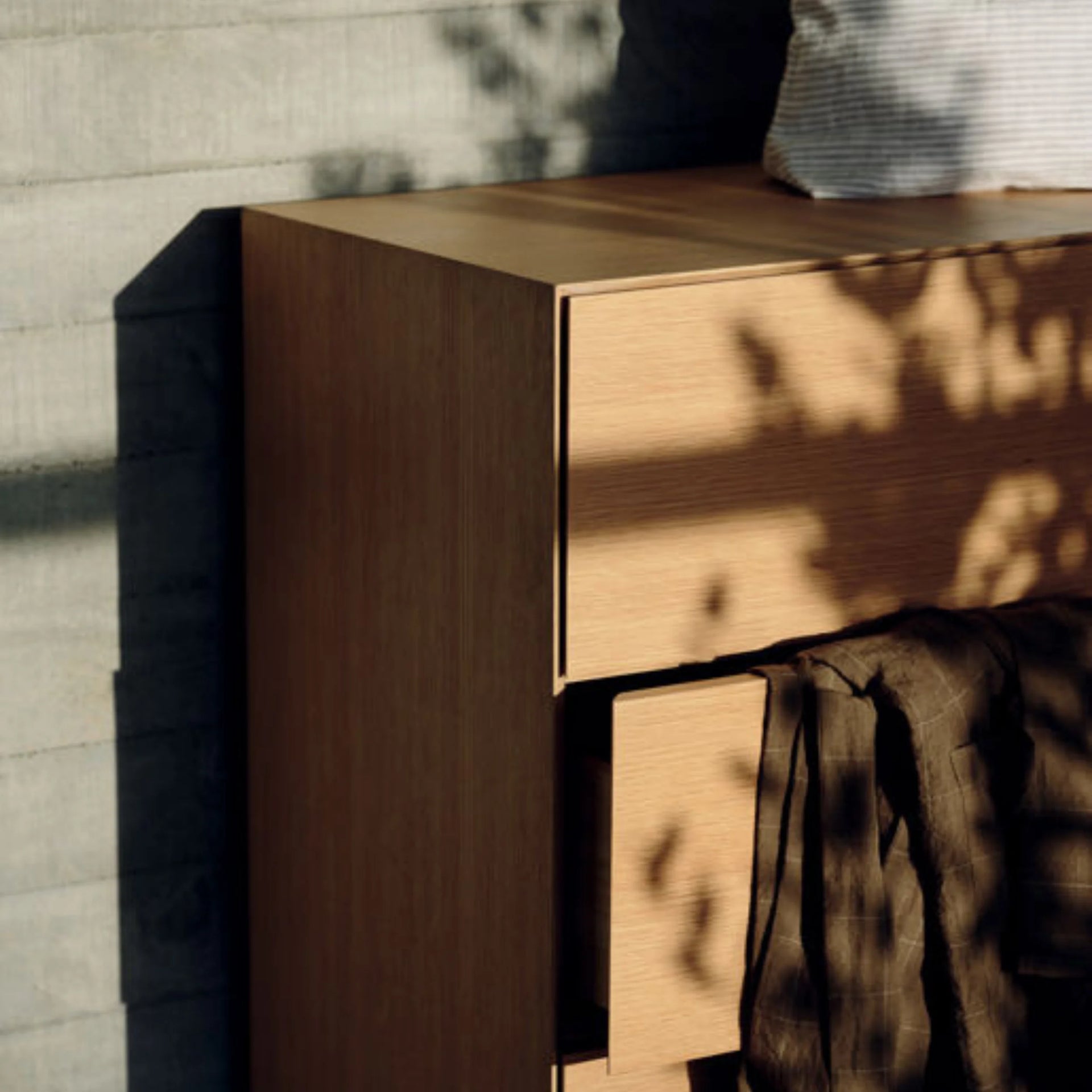 Compound 4 Drawer Chest - Oak