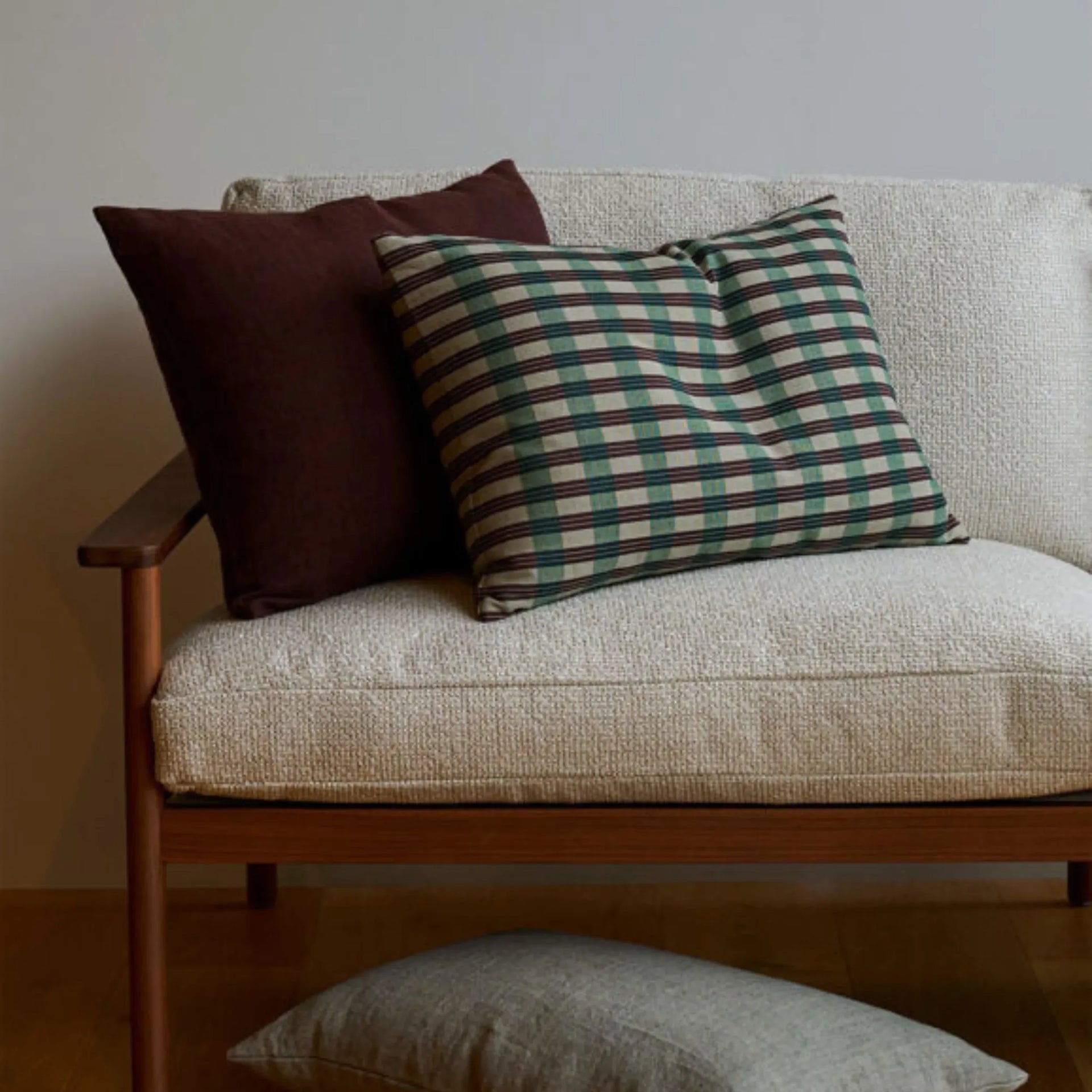 Folio Cushion - Mint