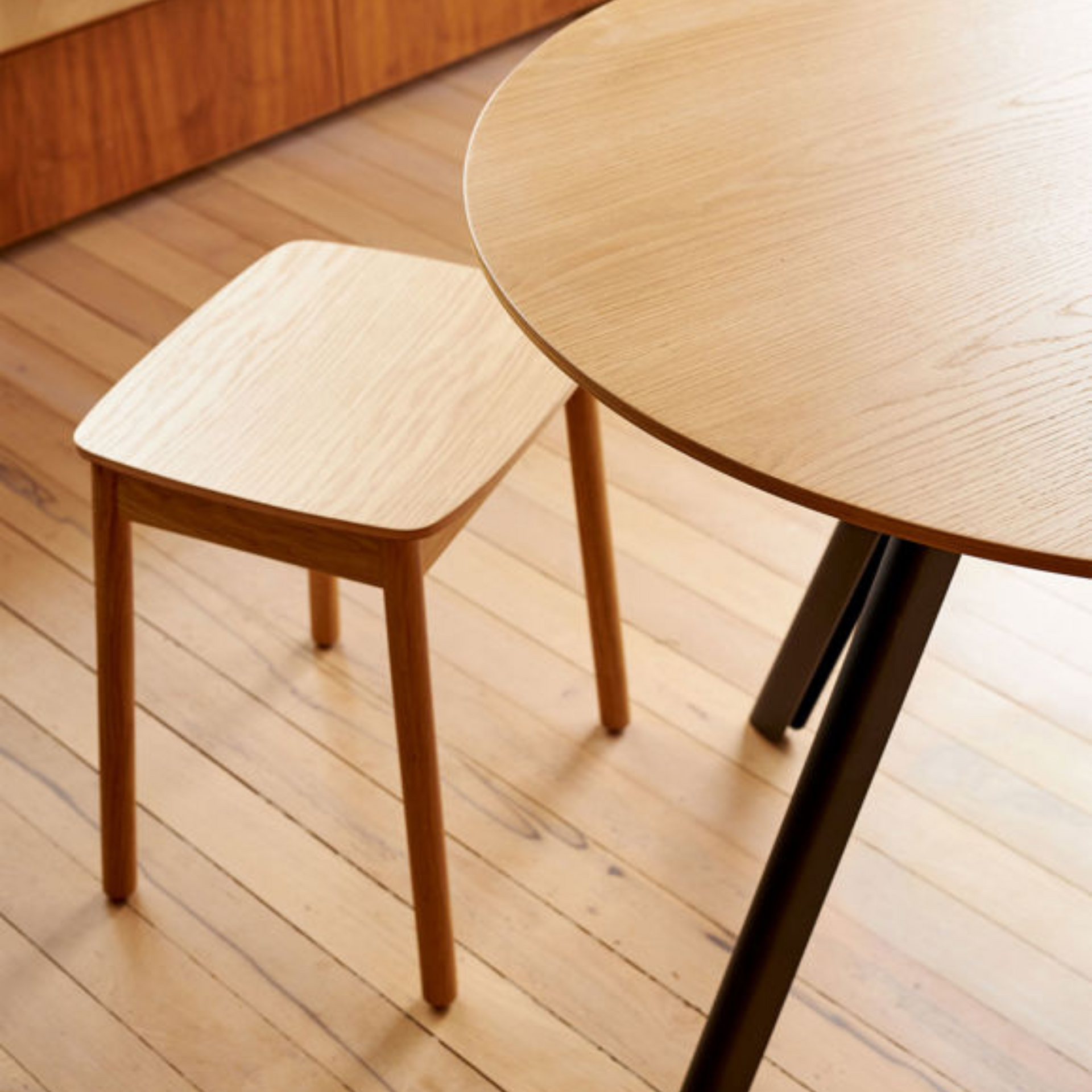 Radial Stool 45cm - Oak