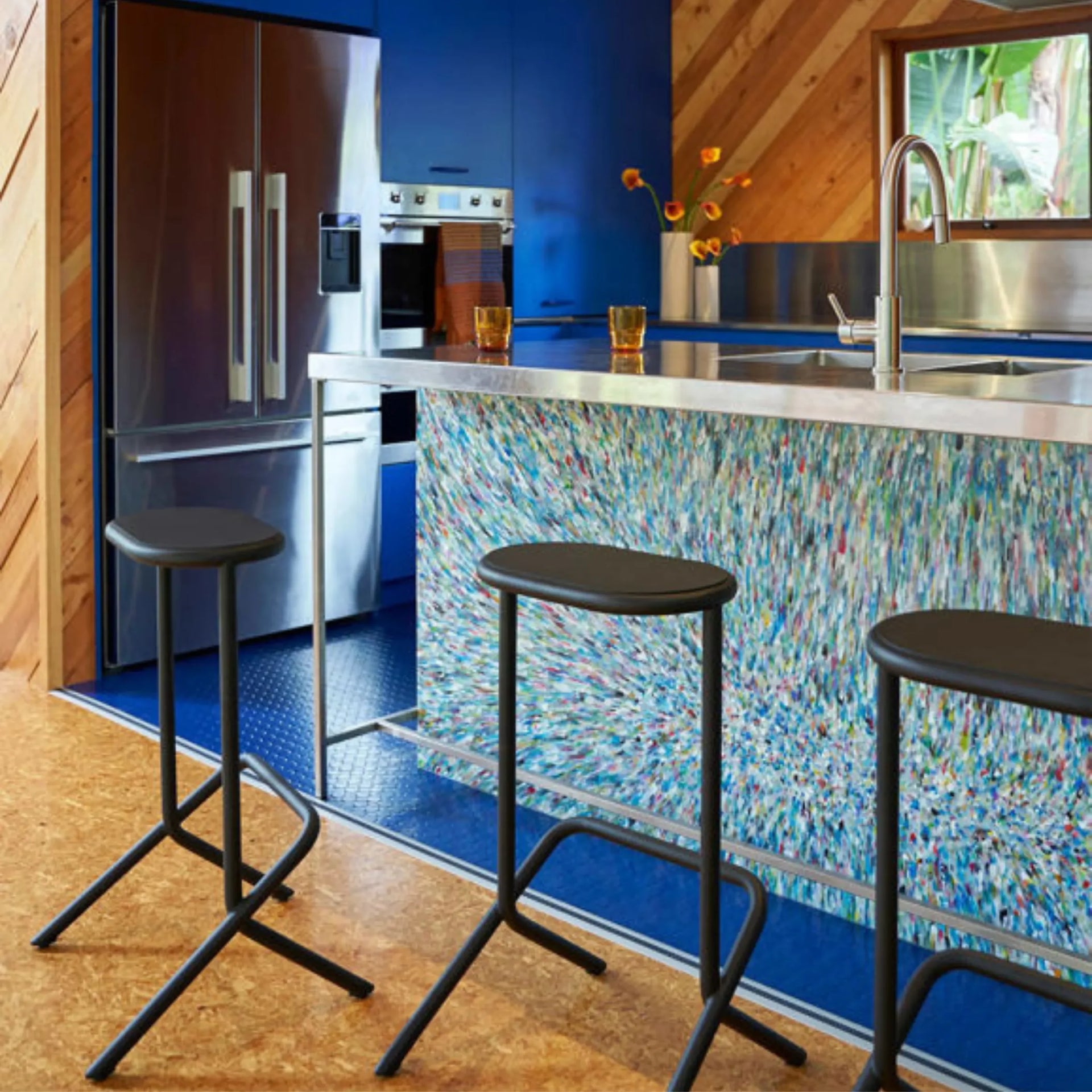 Platform Stool - Black