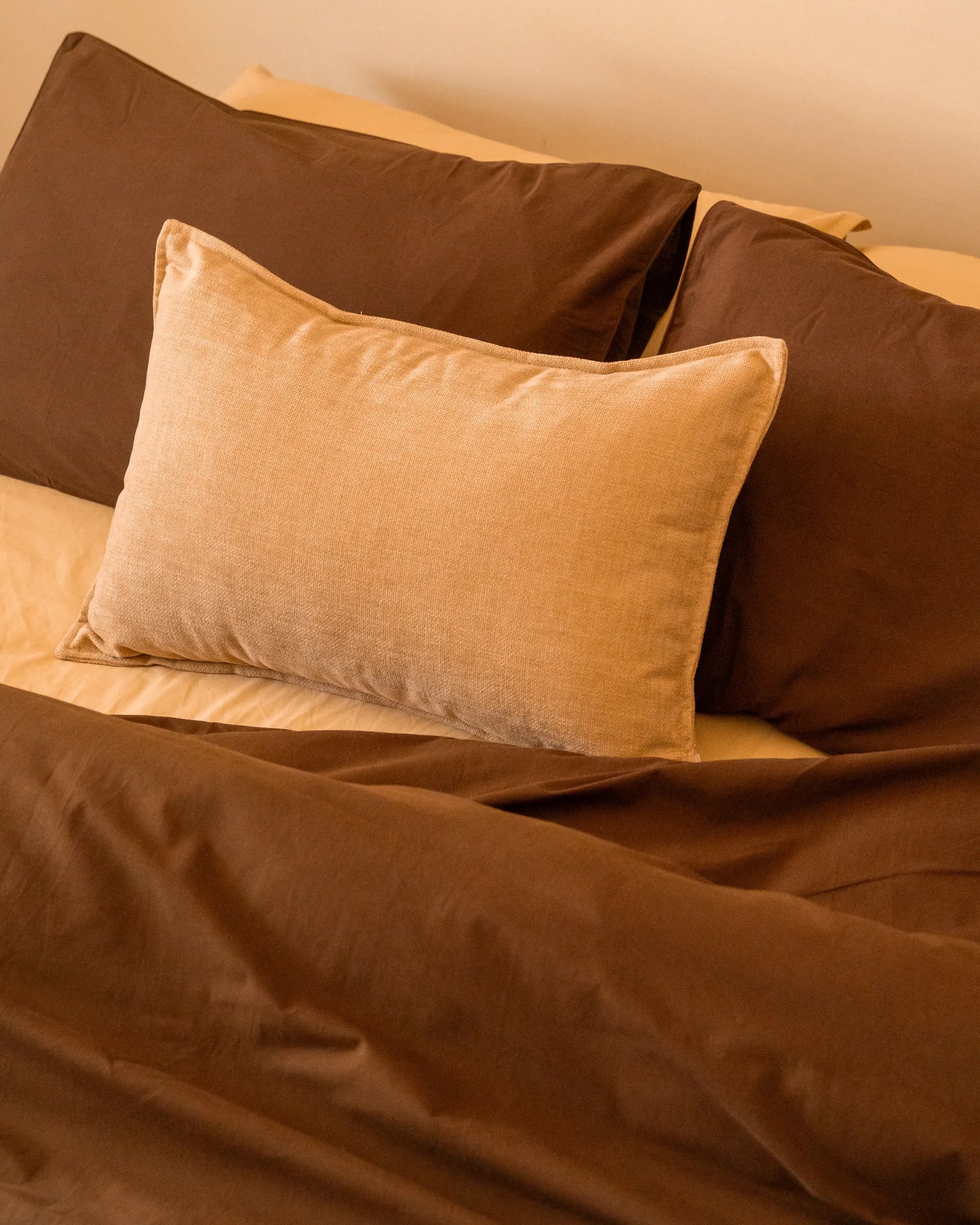 Hem Cushion 40cm x 60cm - Silas Honey