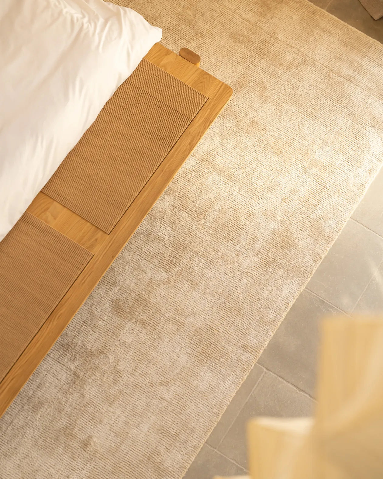 Compass Queen Bed - Oak