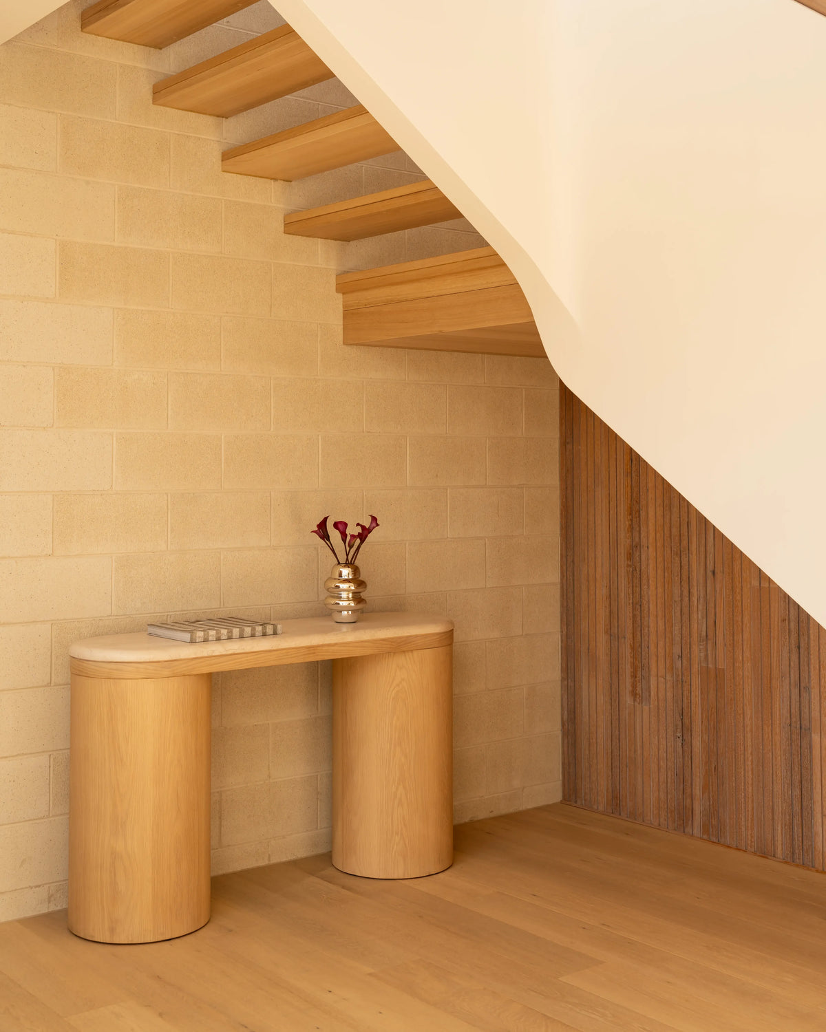 Dune Console Table - Light Oak / Desert Rose Marble