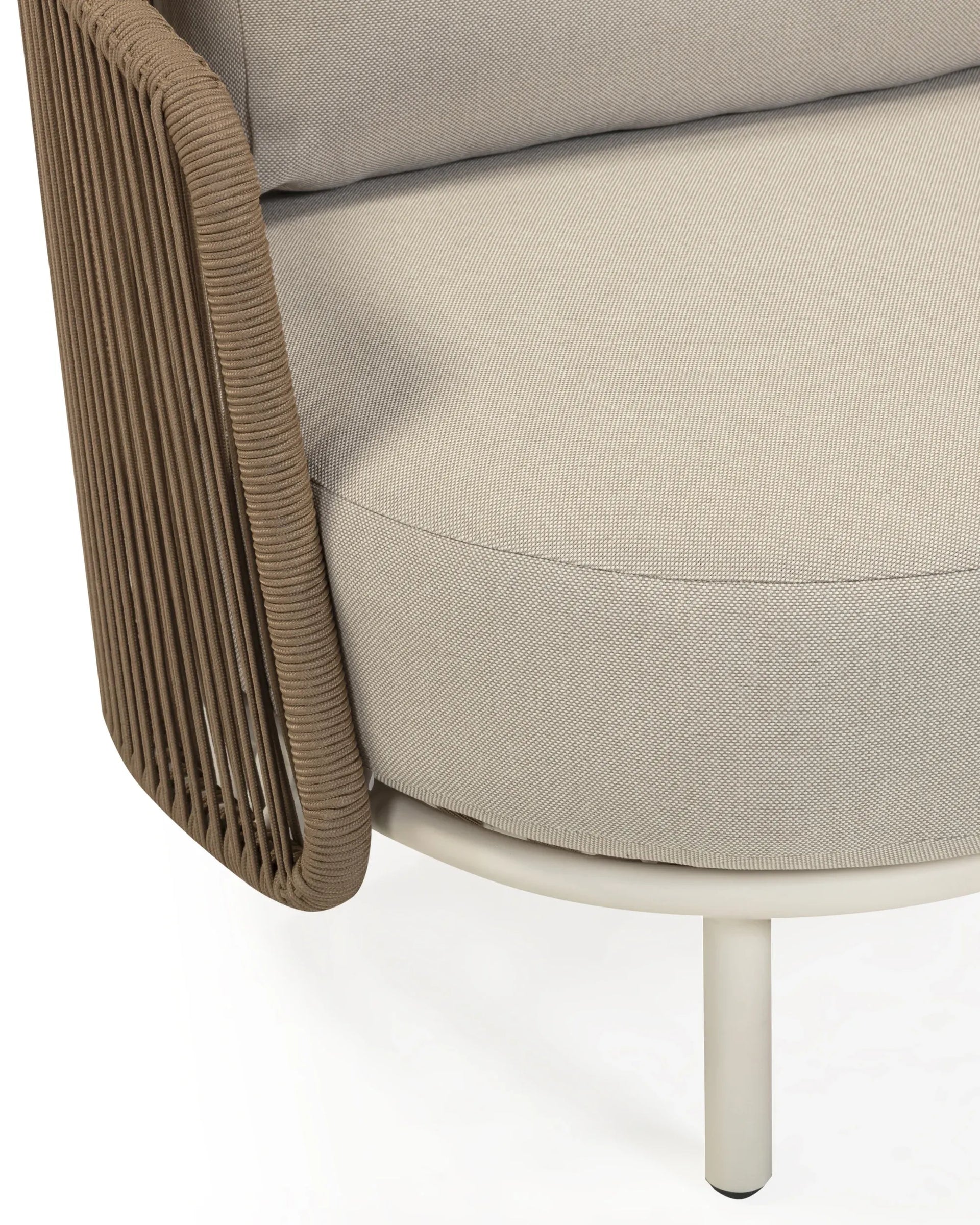 Vesta Outdoor Armchair - Husk