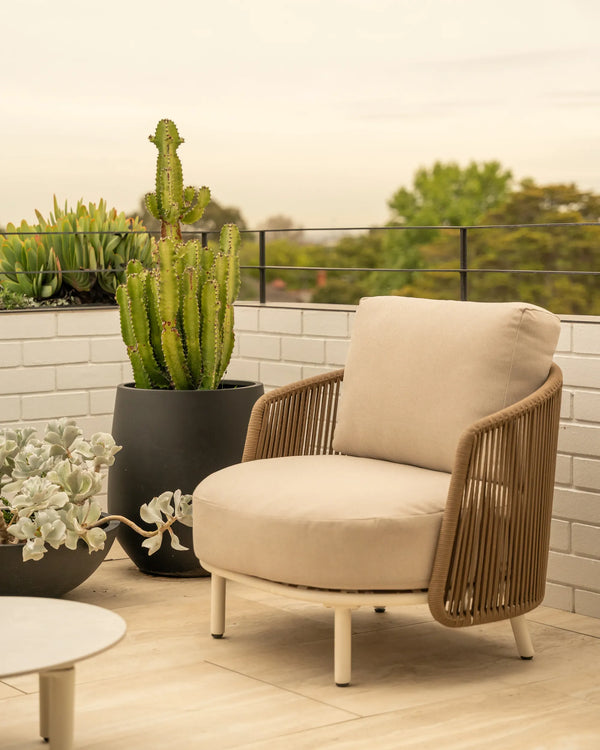 Vesta Outdoor Armchair - Husk
