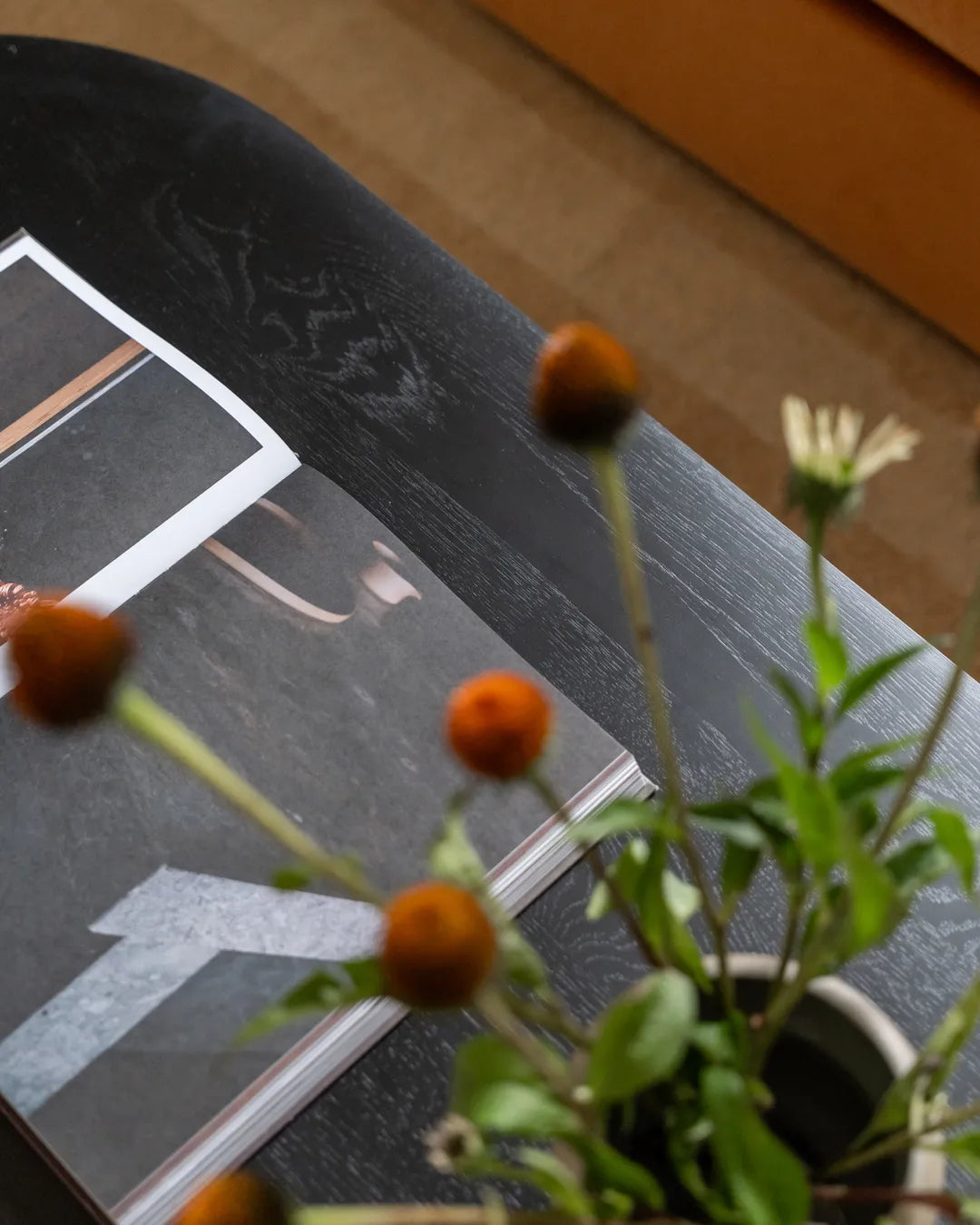 Edge Oval Coffee Table - Black