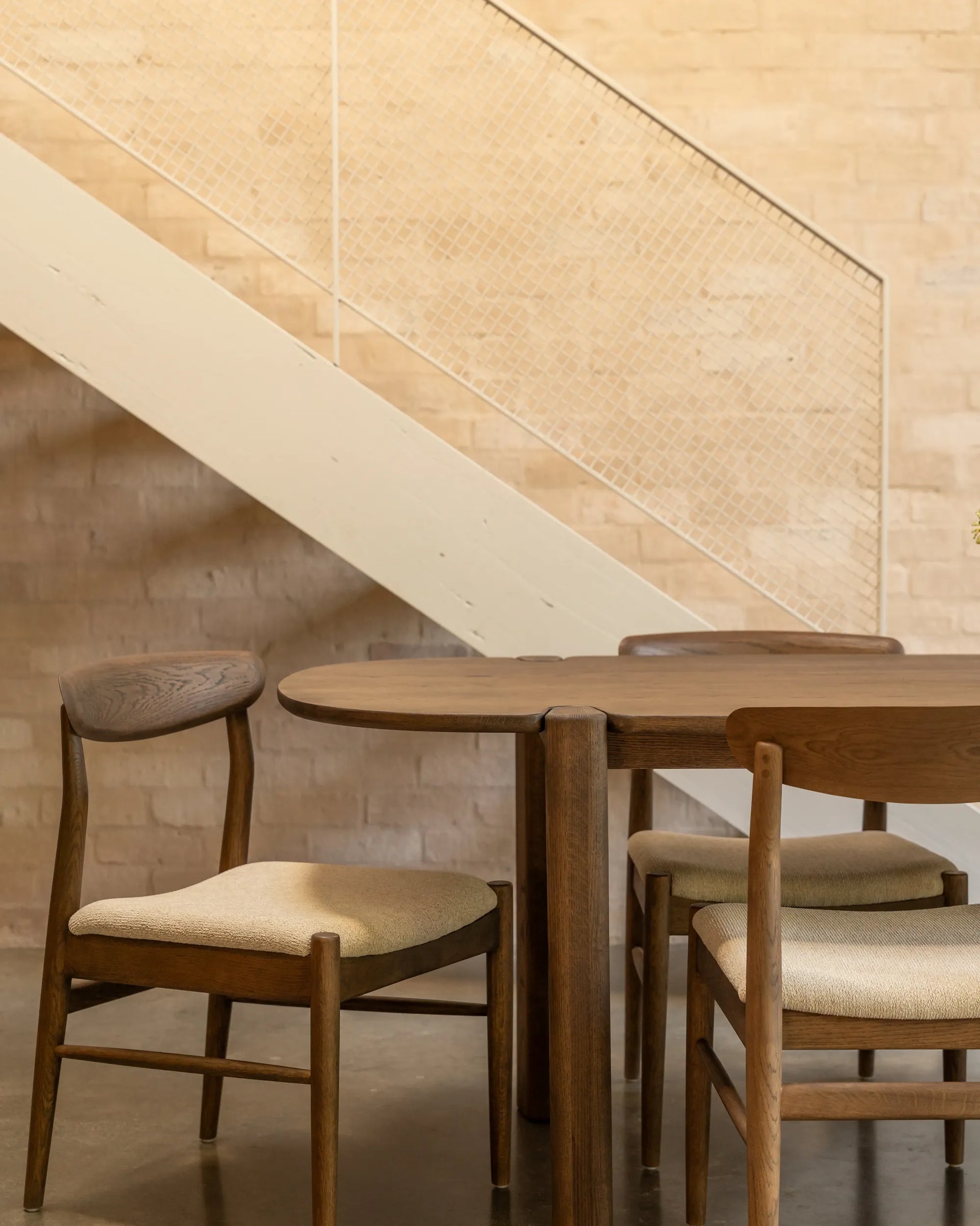 Lunara Dining Package - 220cm Earthen Oak / Tate Biscotti