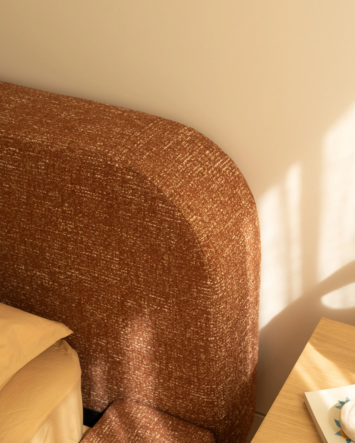 Floss Queen Bed - Fleck Rust
