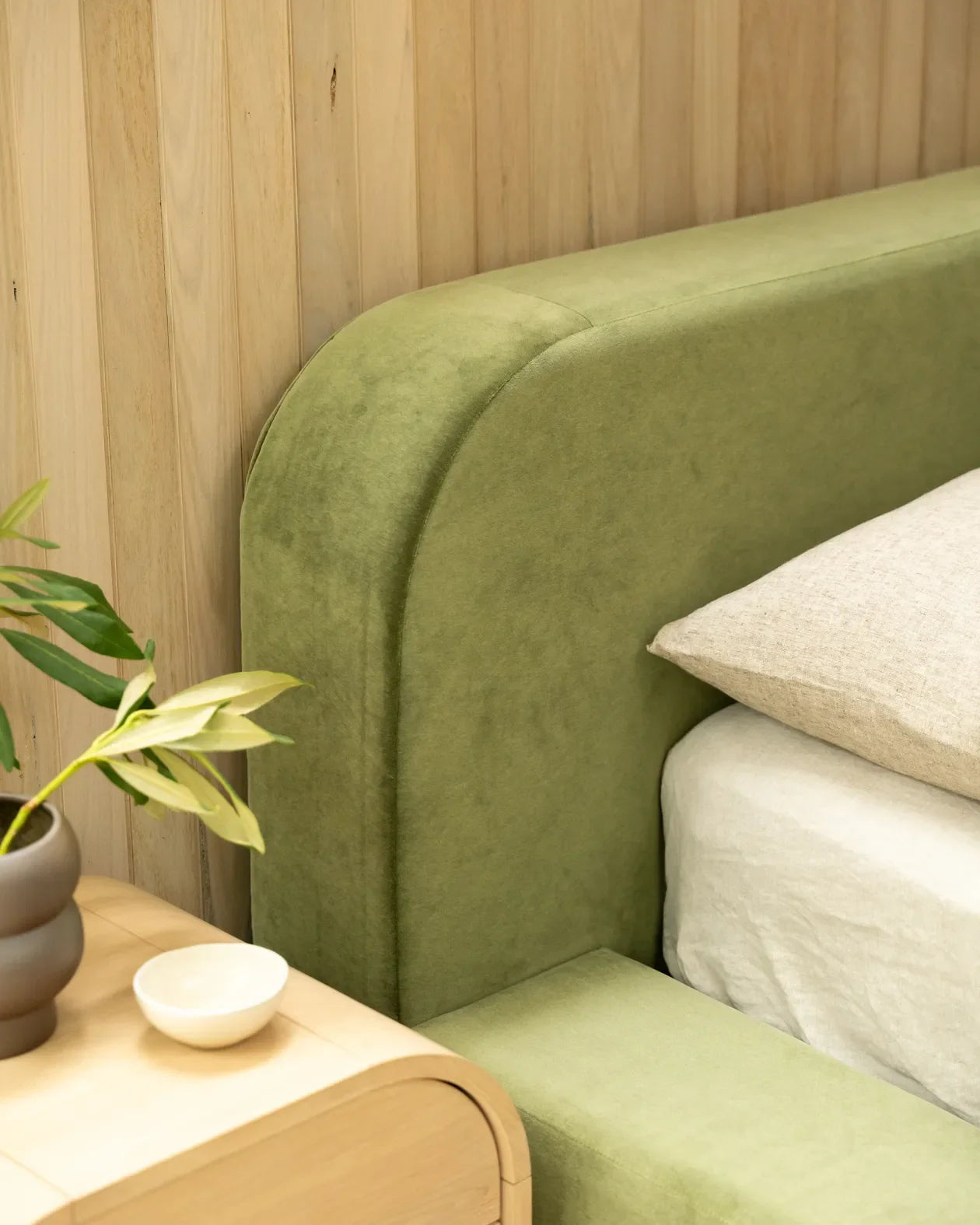 Floss Queen Bed - Opal Forest