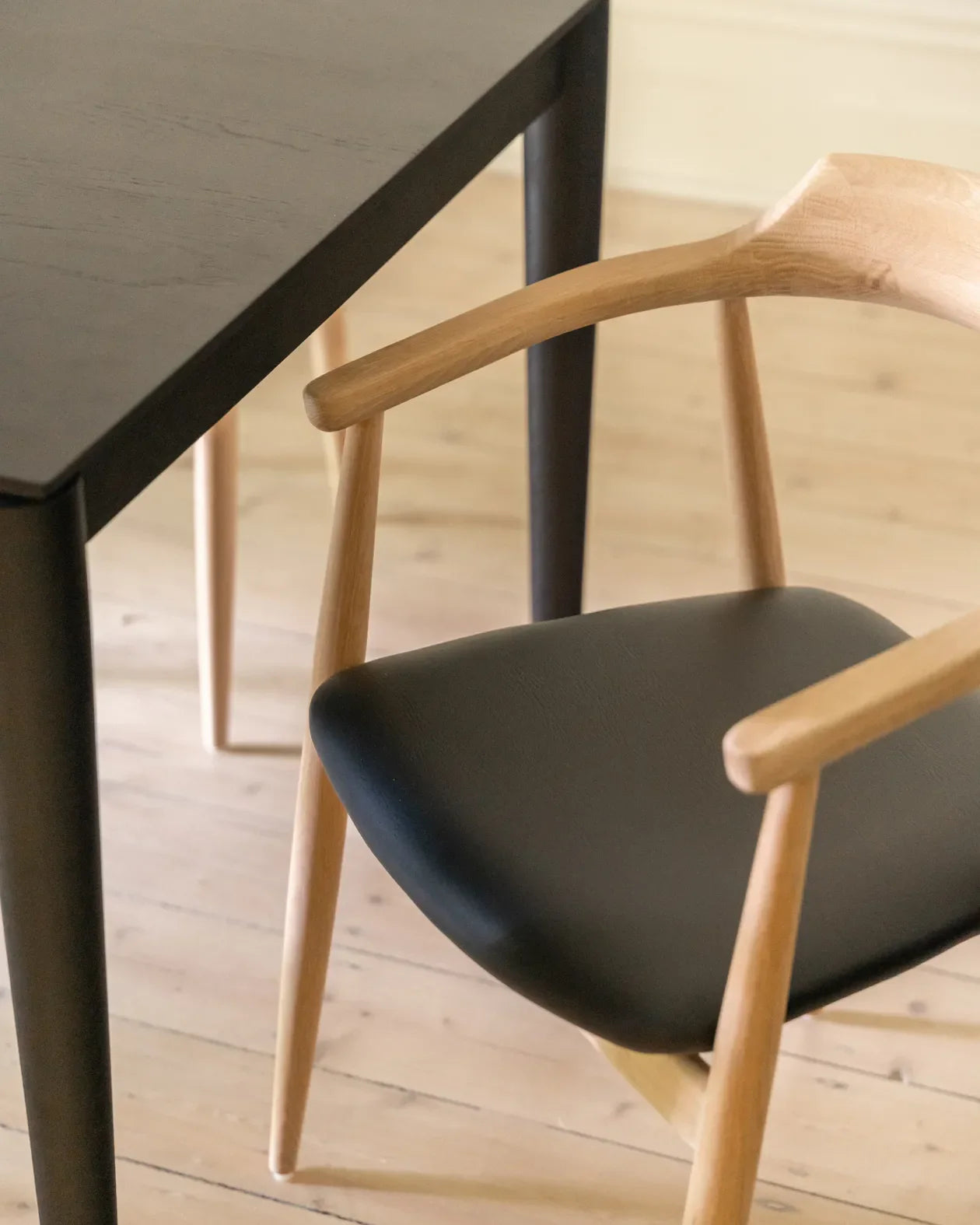 Gather Dining Table 200cm - Black