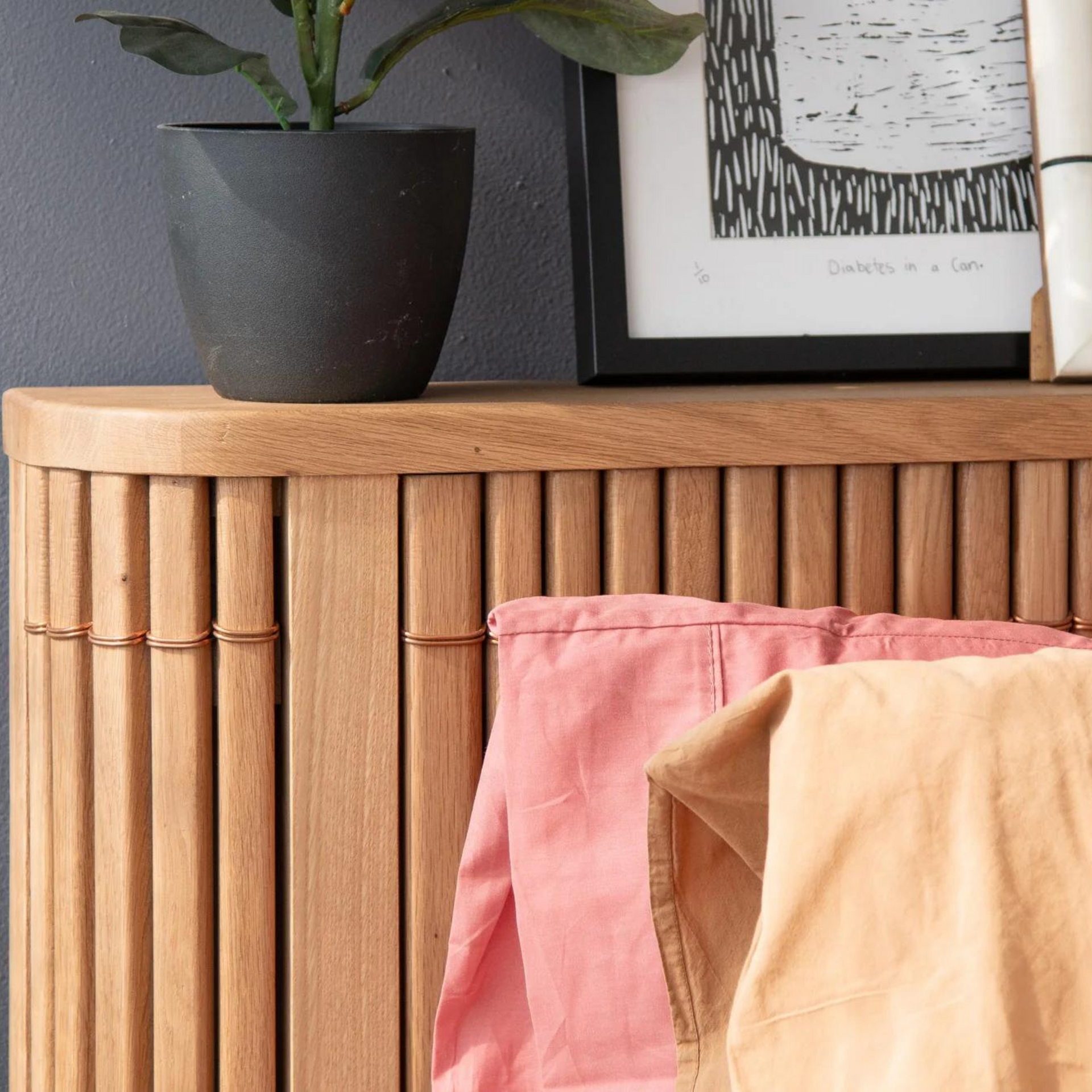 Koppar King Bed - Patina Oak