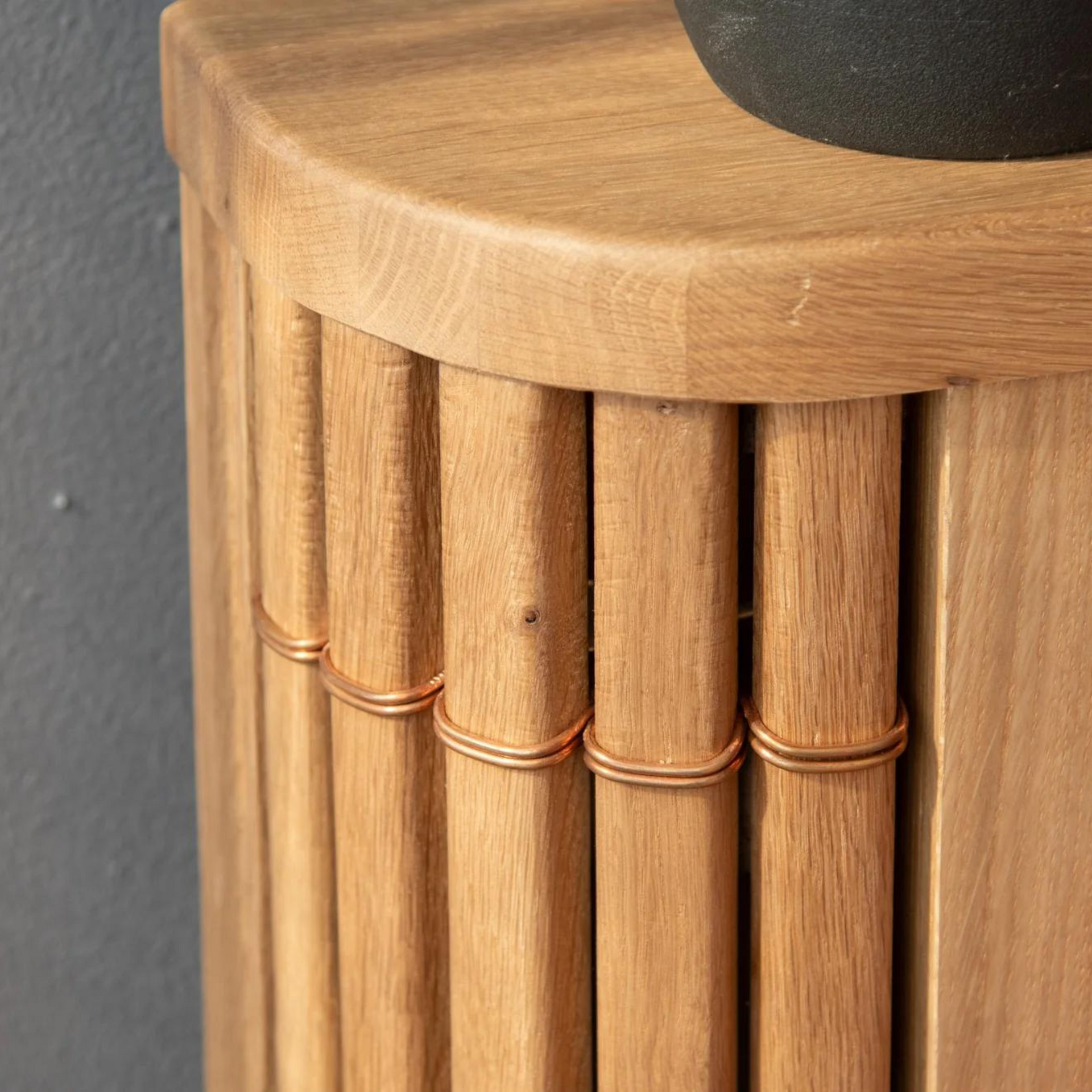 Koppar King Bed - Patina Oak