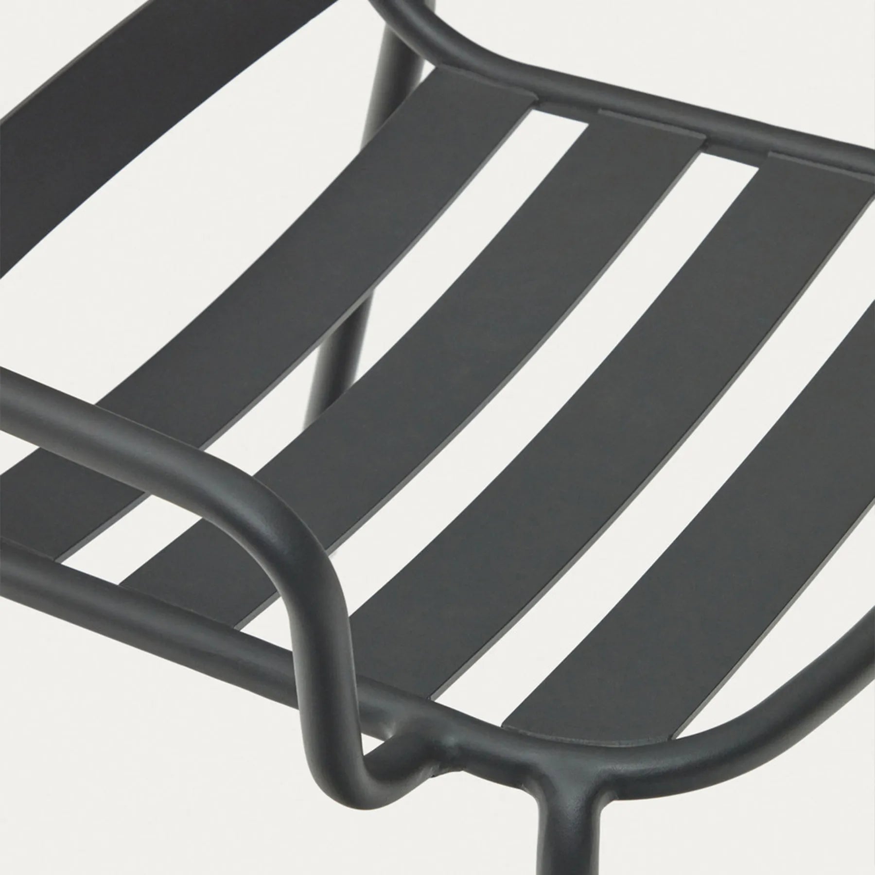 Joncols Outdoor Dining Chair - Grey