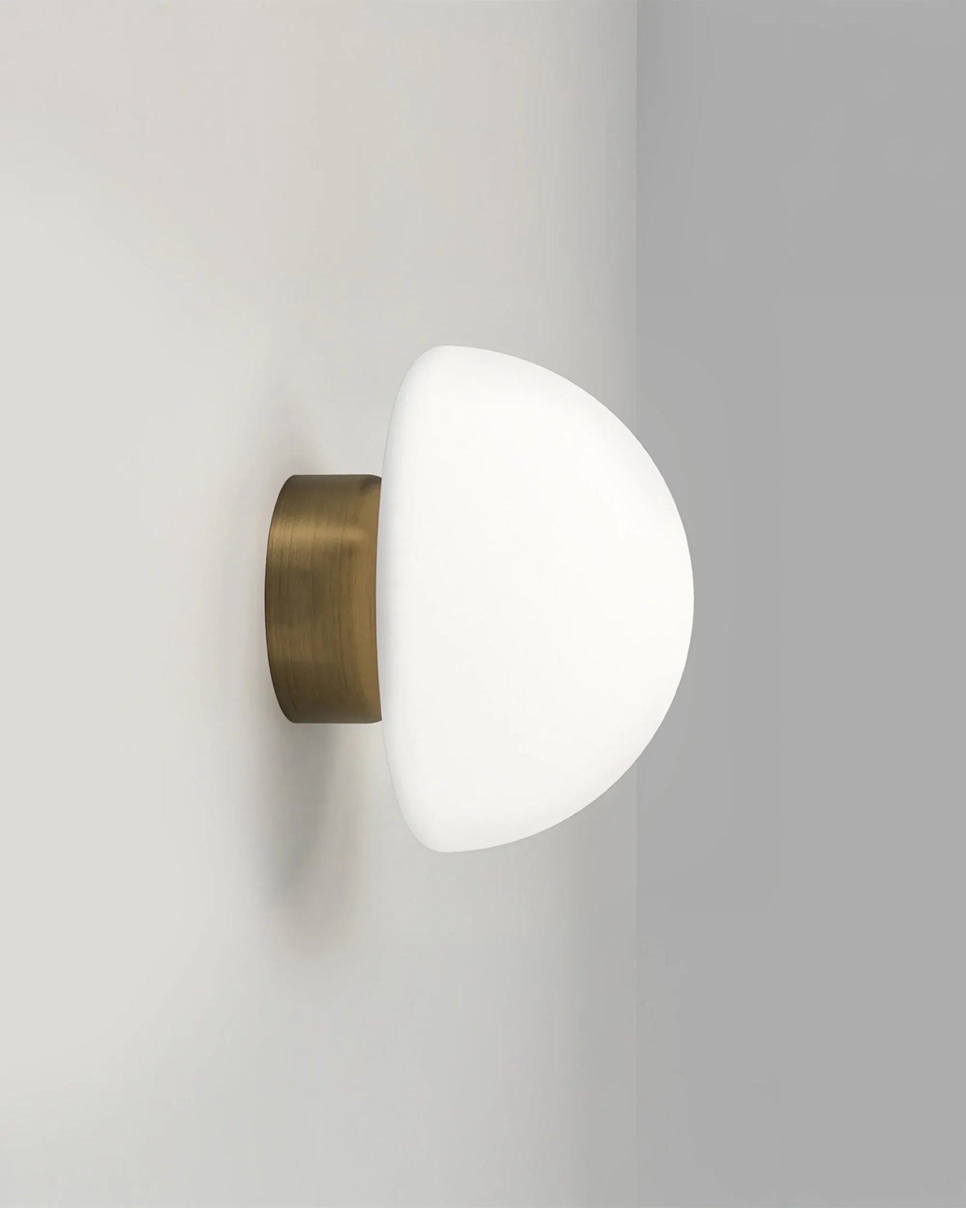 Dome Deco Wall Light - Brass