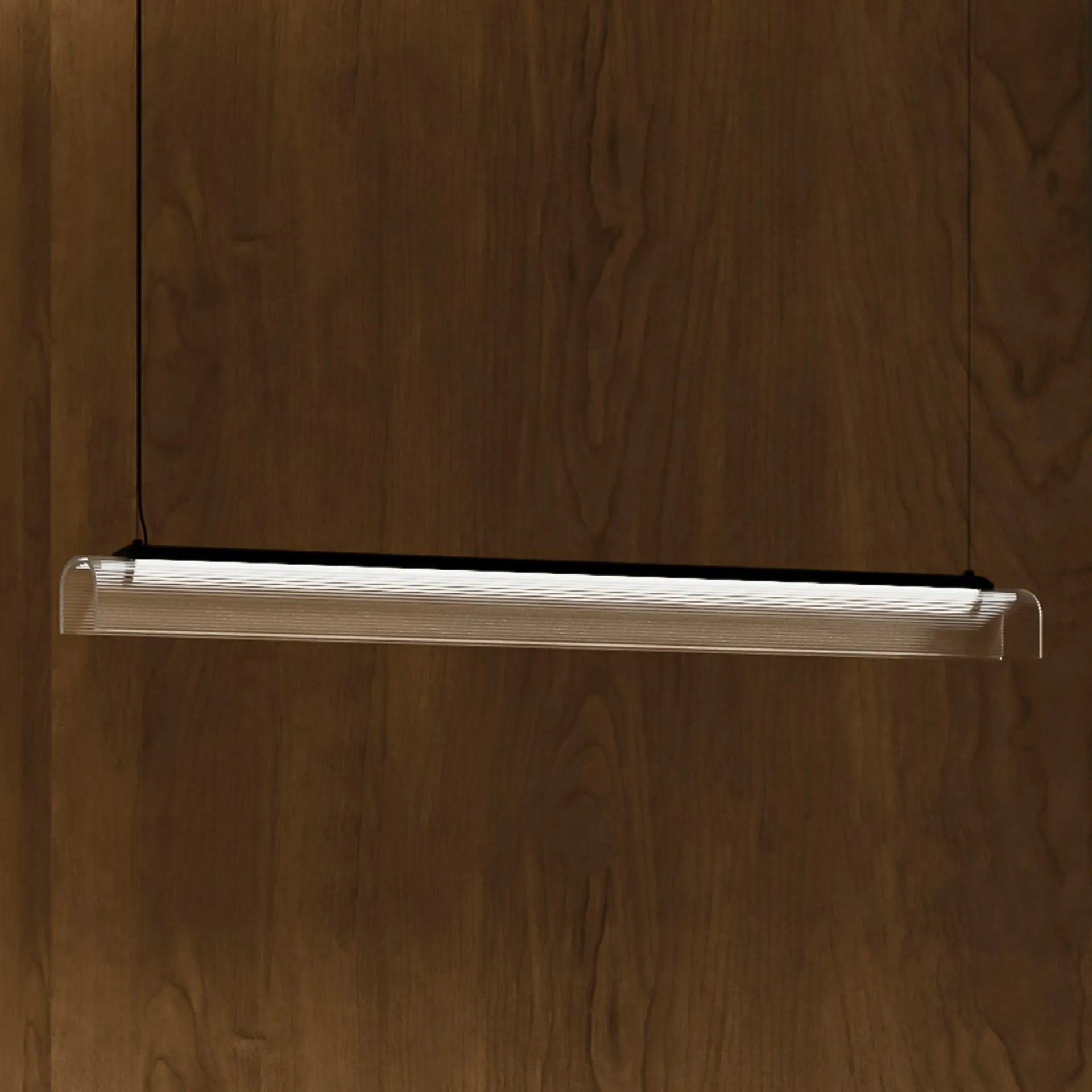 Edge Linear Pendant Light - Iron/Clear
