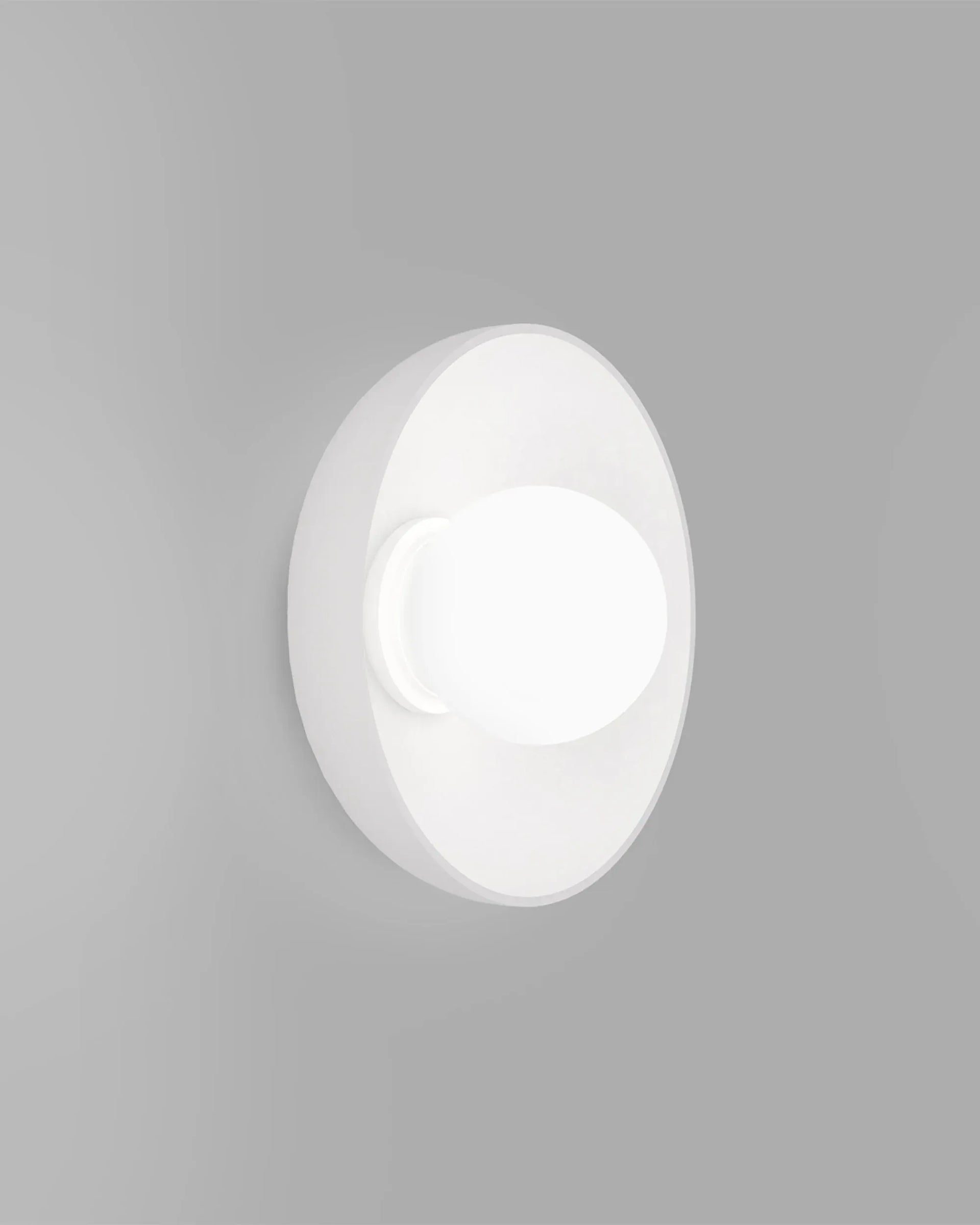 Orb Artisan Wall Light - White / Small