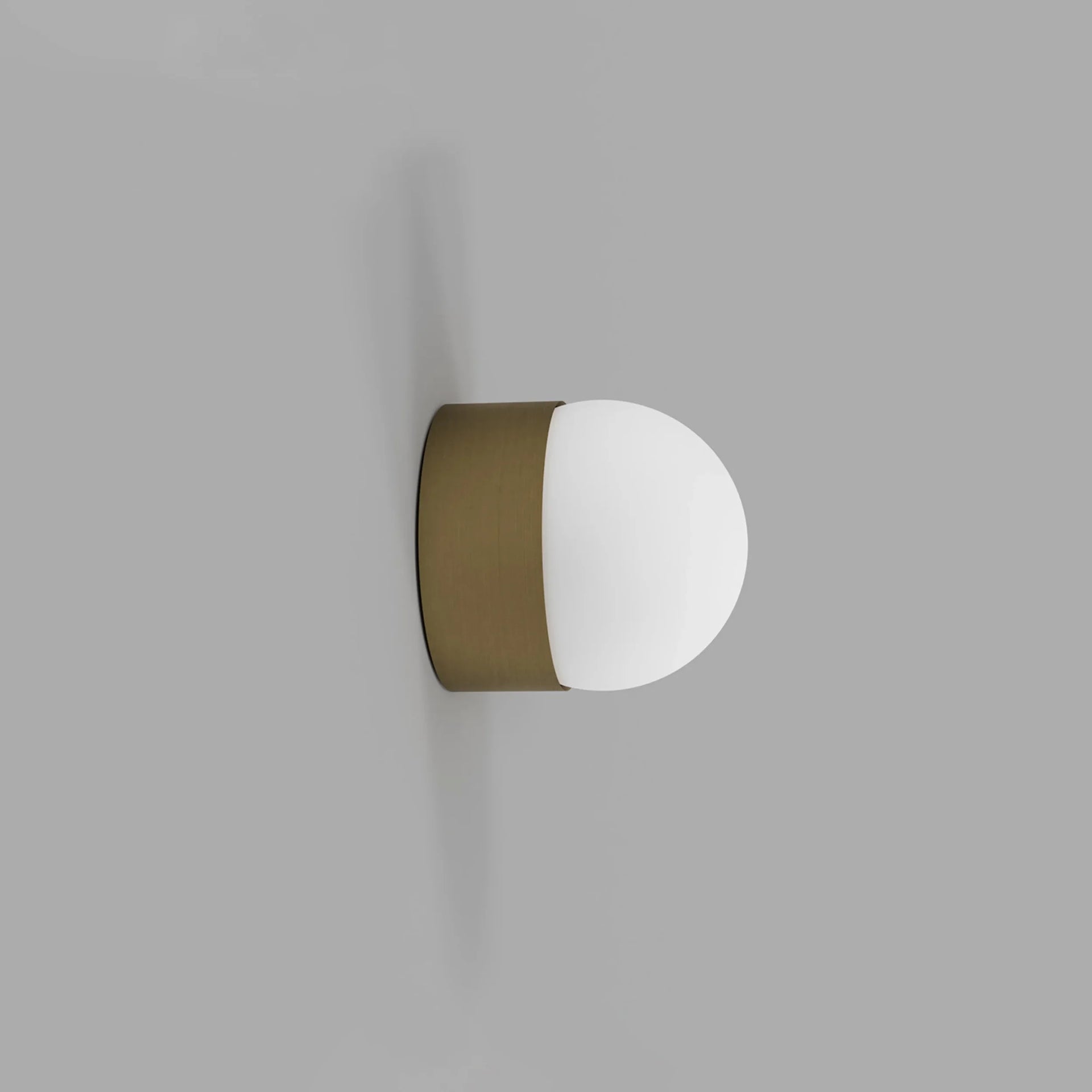 Orb Sur Mini Wall Light - Old Brass