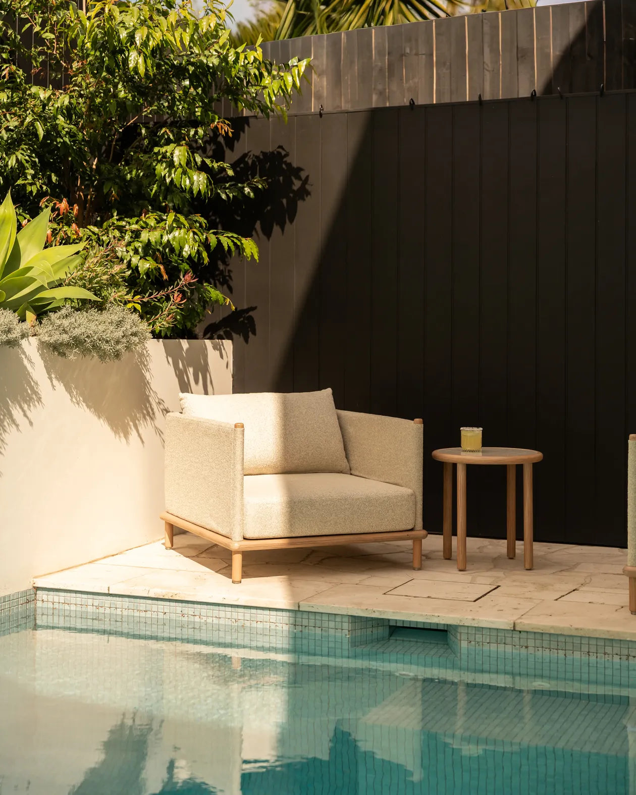 Lonnie Outdoor Armchair - Oyster Grey