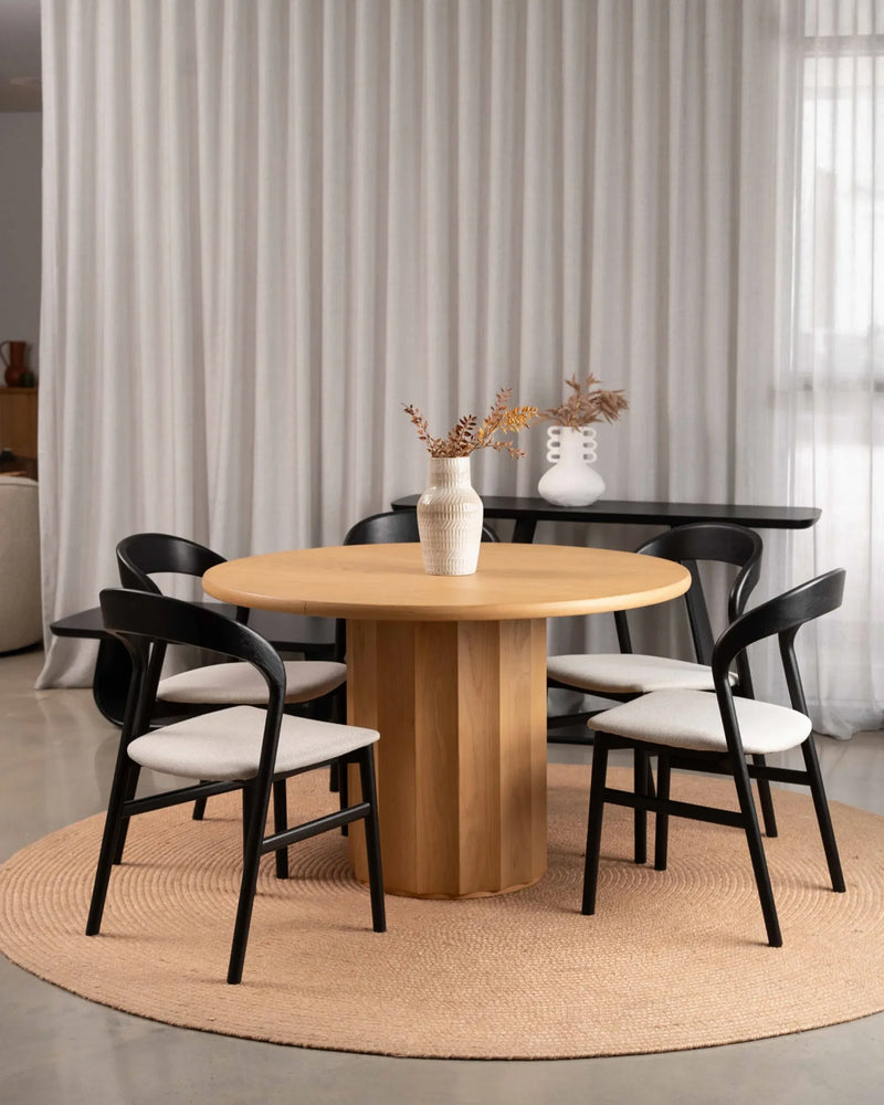 Anton Round Dining Table 120cm - Oak
