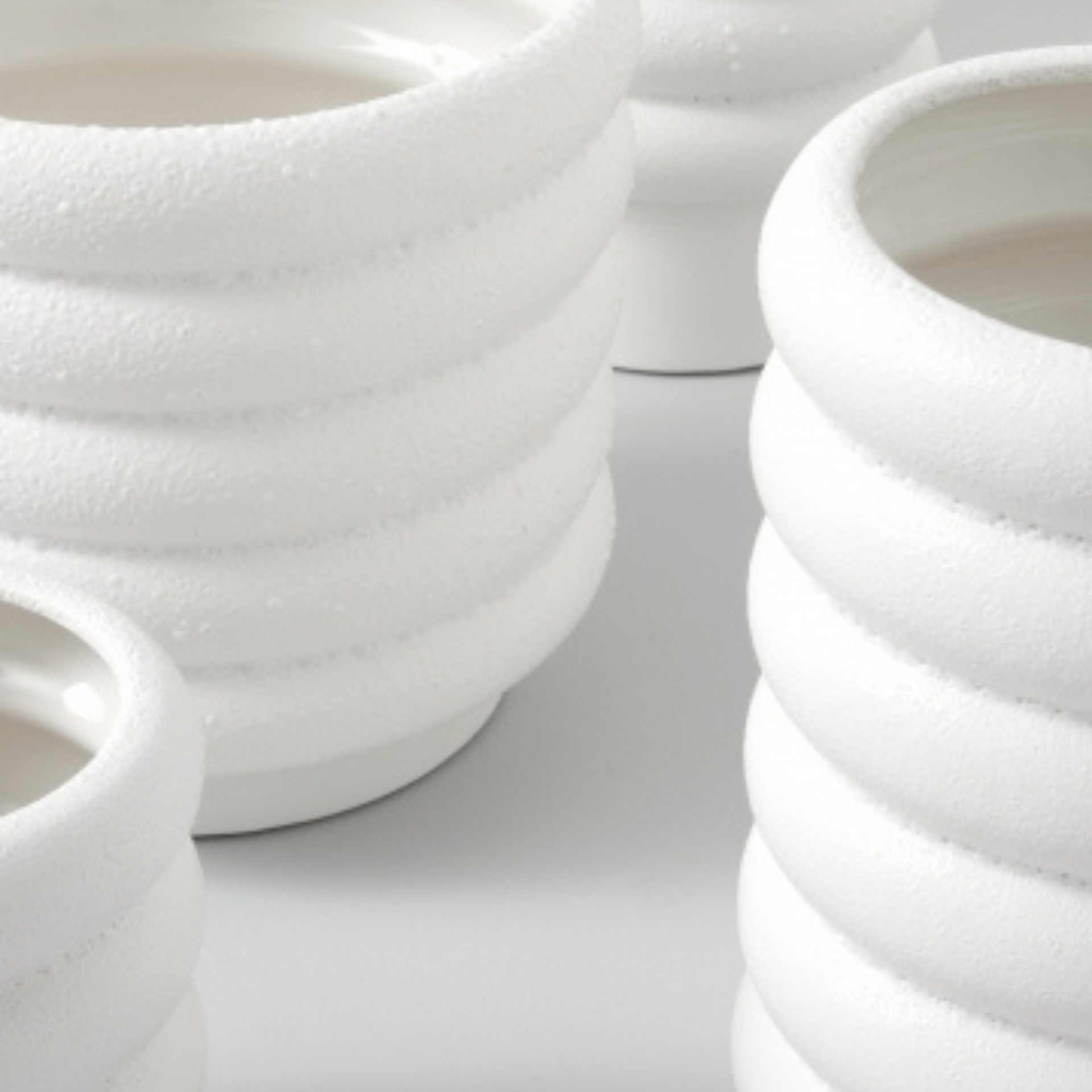 Alder Planter Tall - Snow