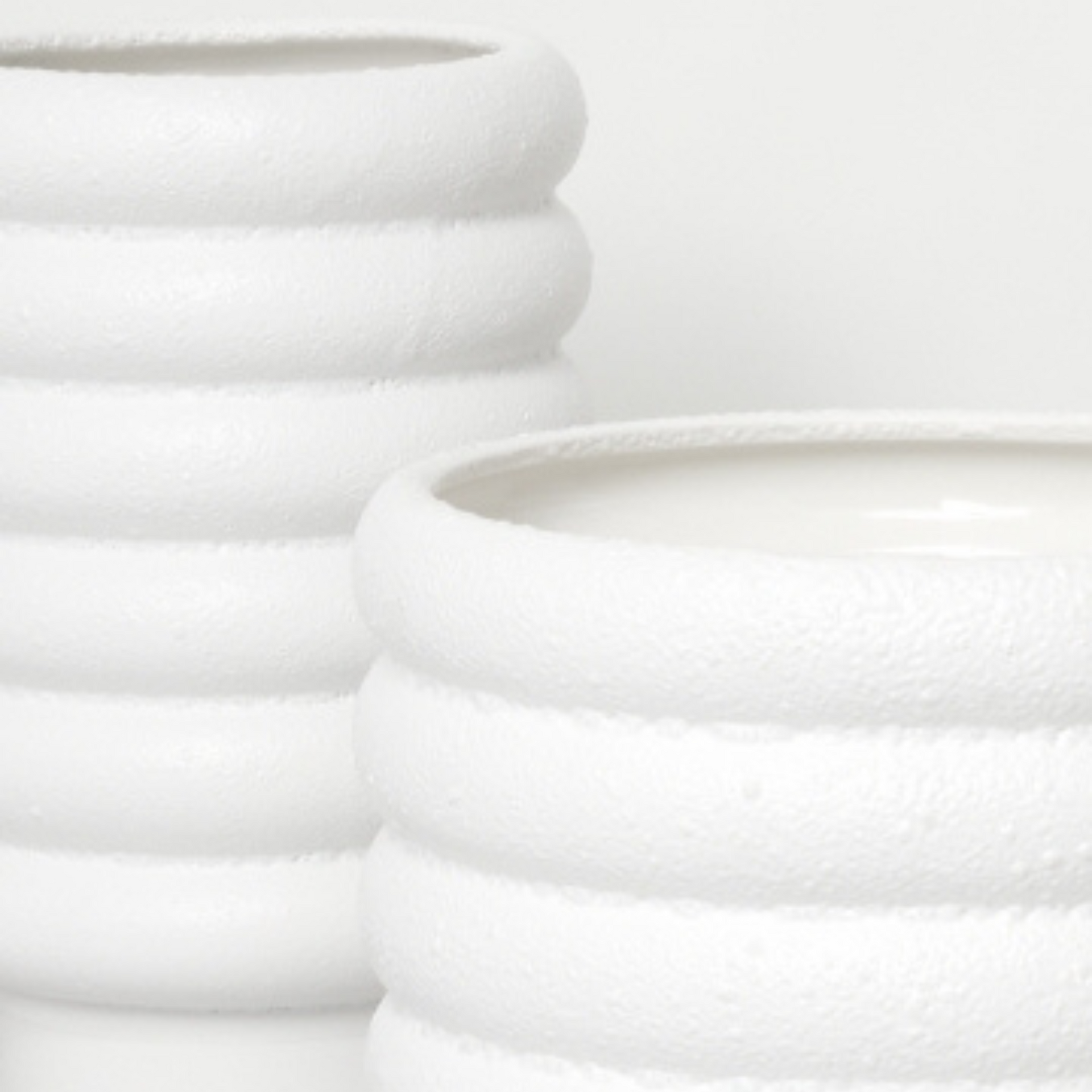 Alder Planter Tall - Snow