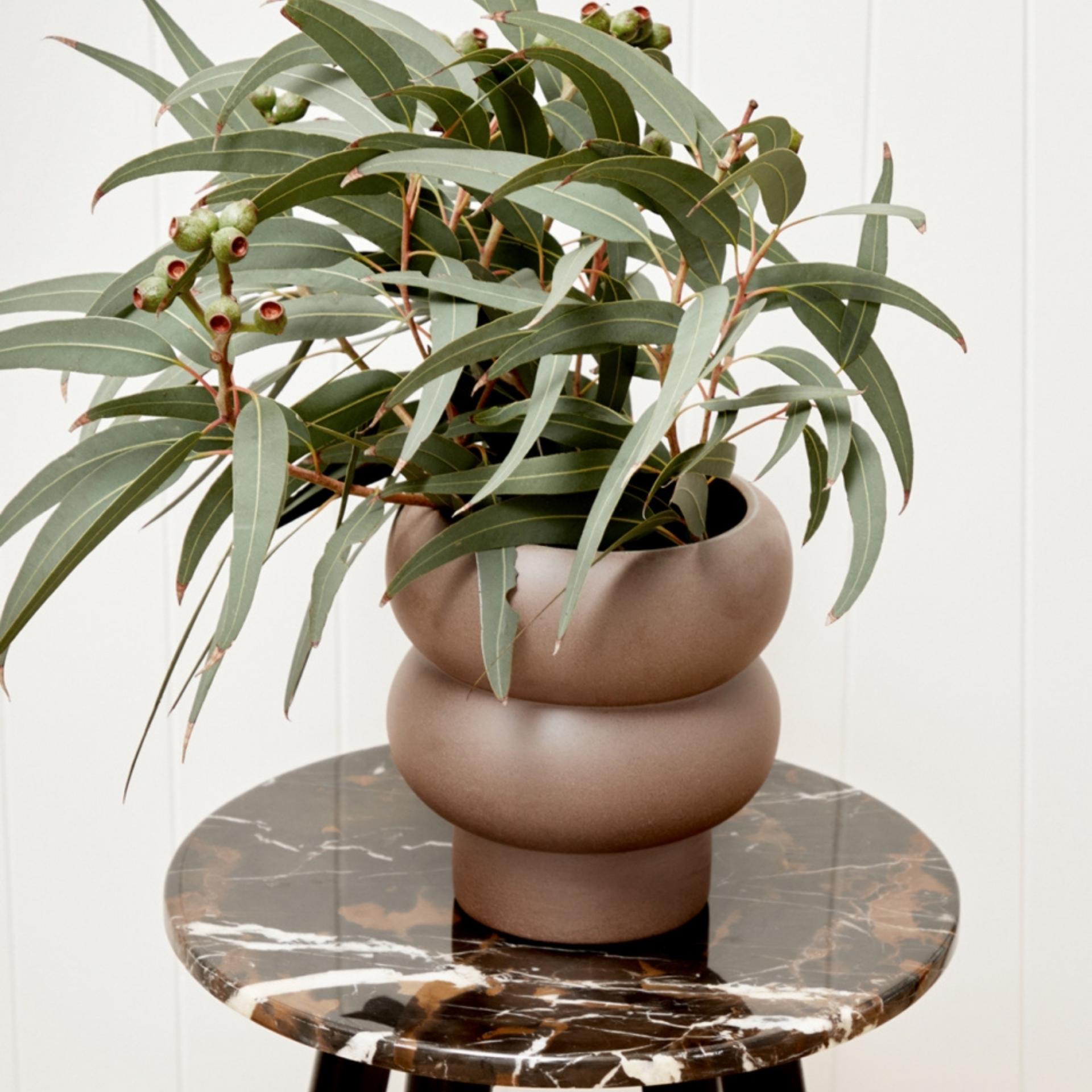 Billie Planter Medium - Umber