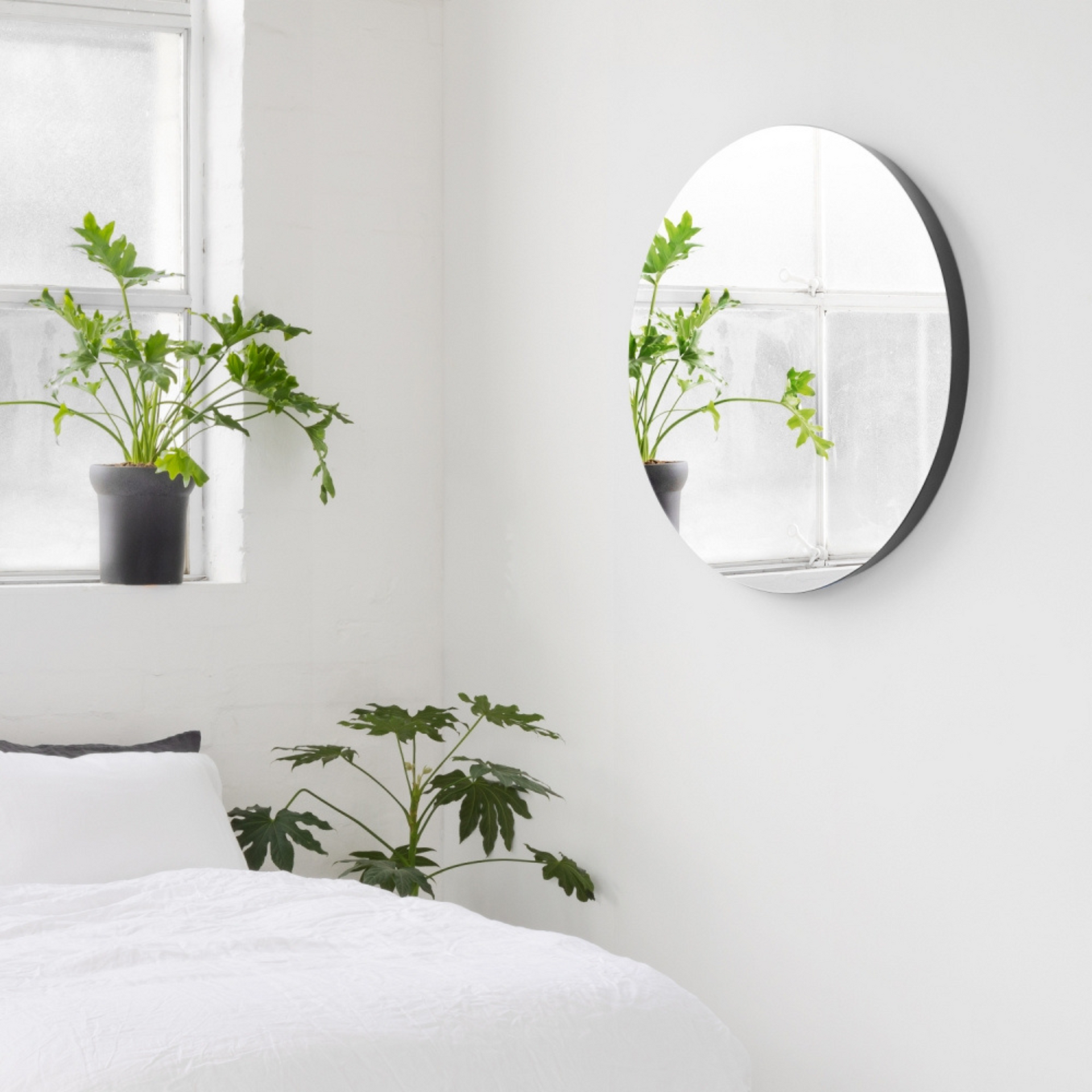 Mira Round Mirror - Coal 120cm