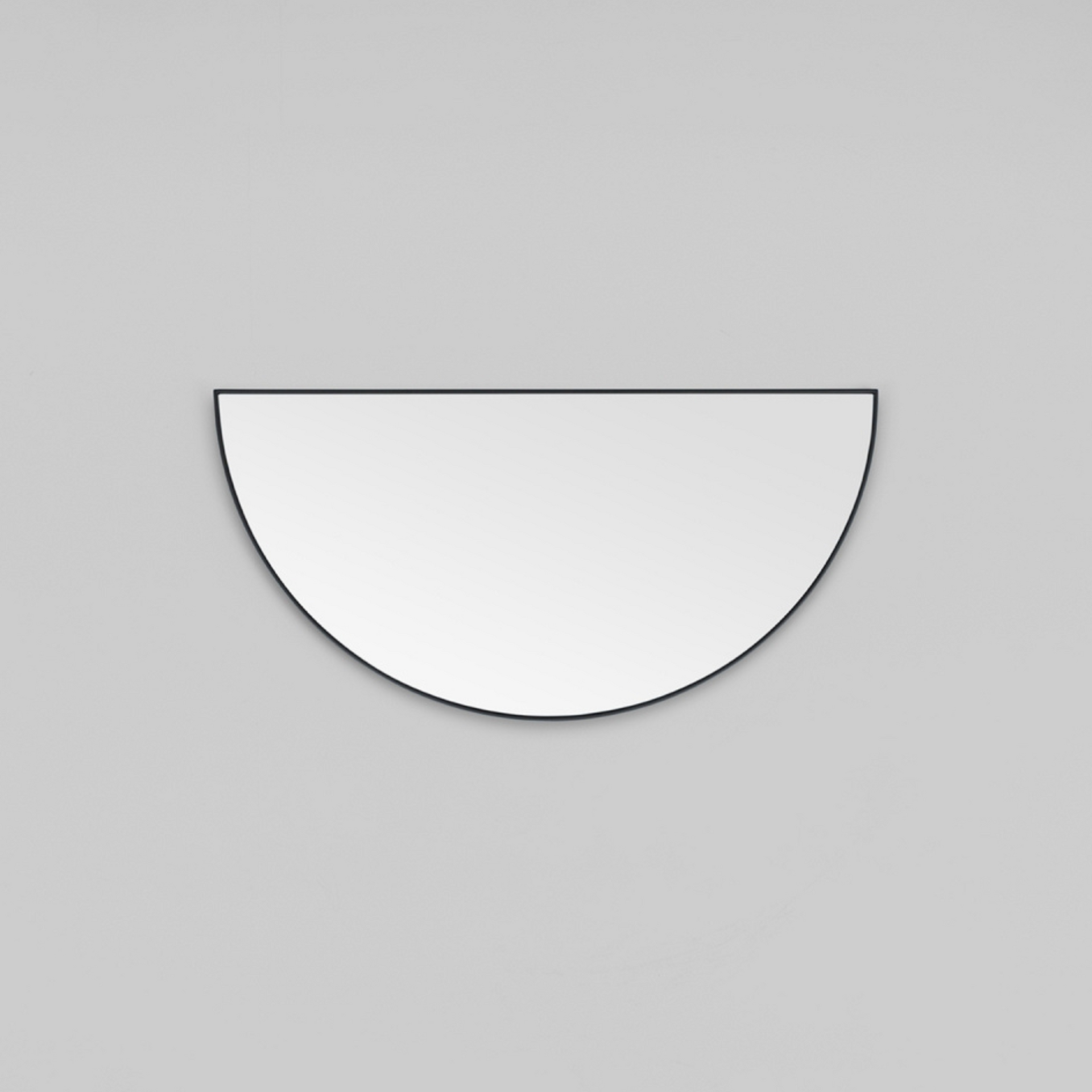 Bjorn Arch Low Mirror - Black Large