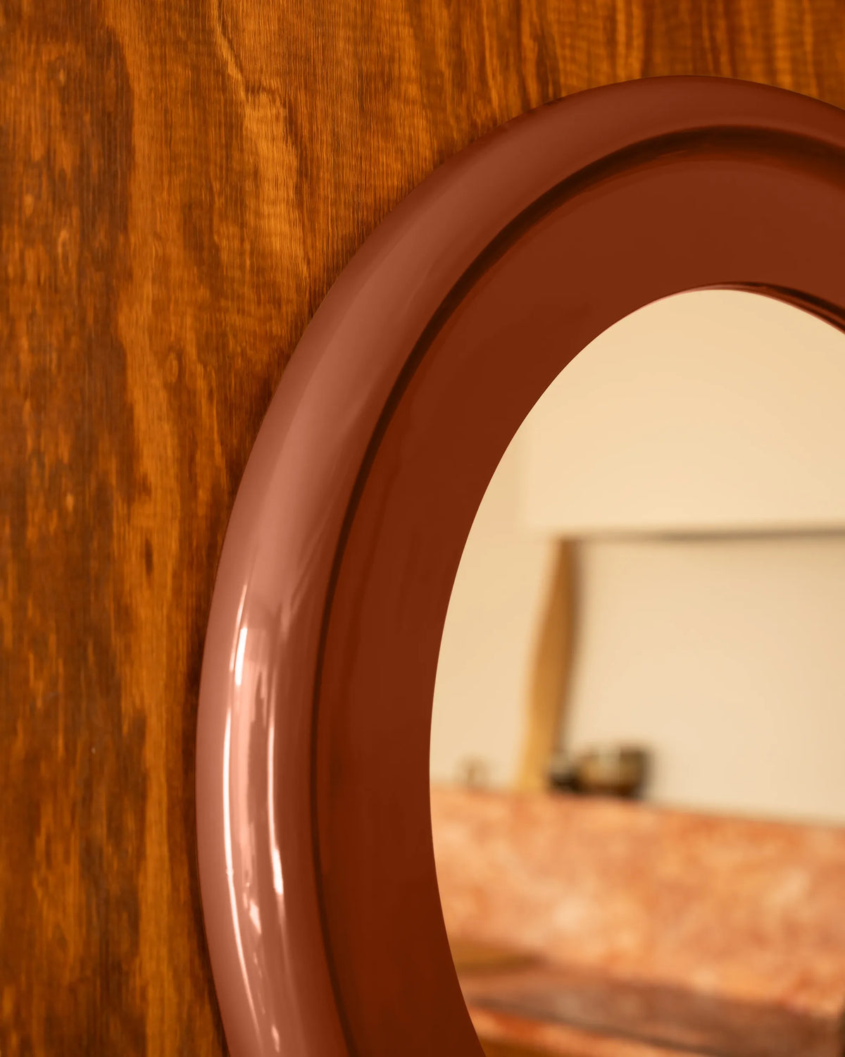 Glow Wall
Mirror 90cm x 90cm -
Burgundy