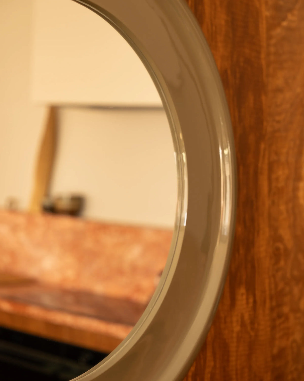 Glow Wall
Mirror 90cm x 90cm - Fern