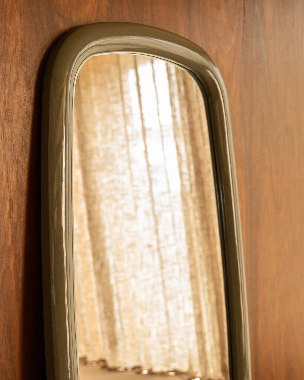 Aura Floor Mirror
80cm x 180cm -
Fern