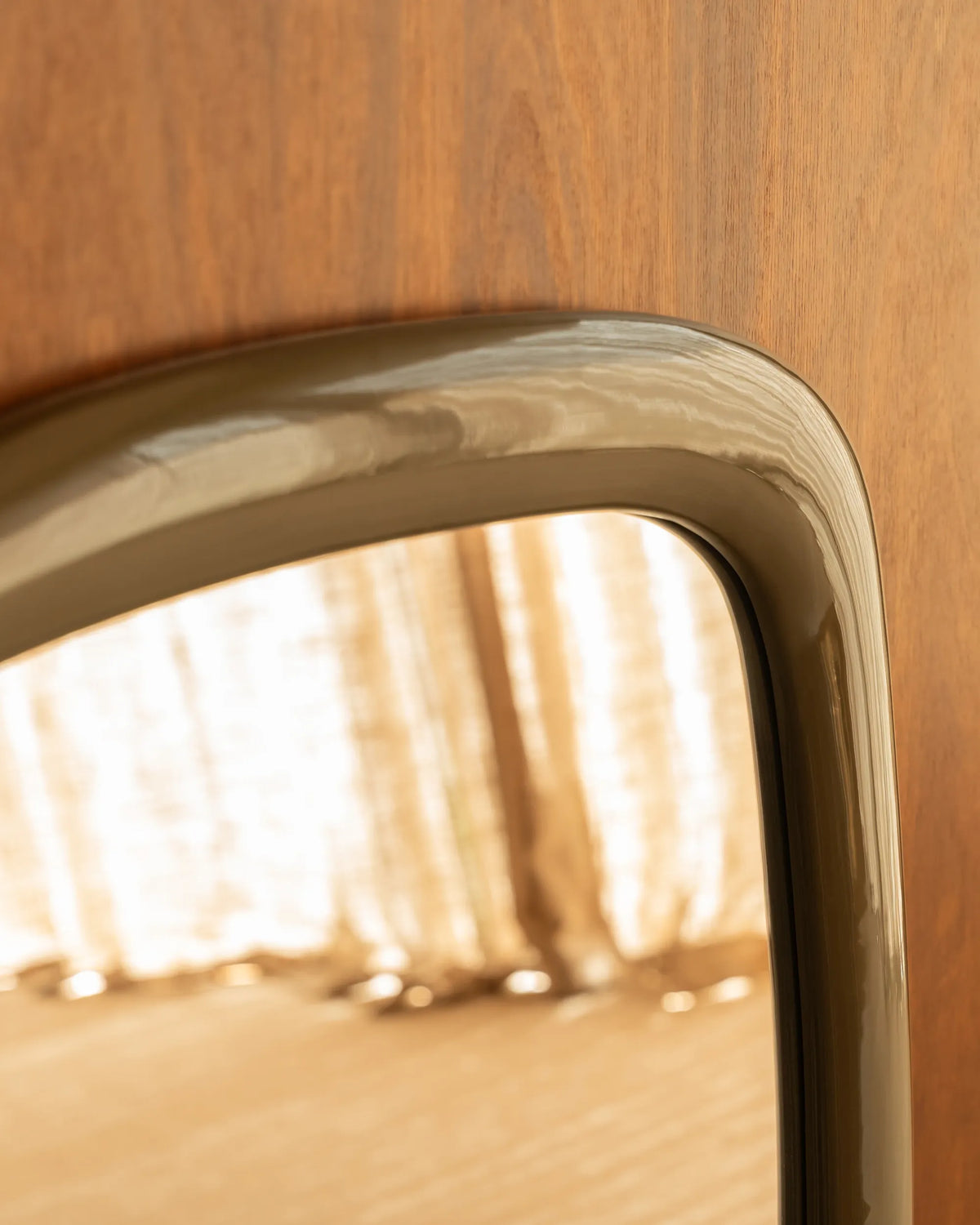 Mirage Wall Mirror
100cm x 100cm -
Fern