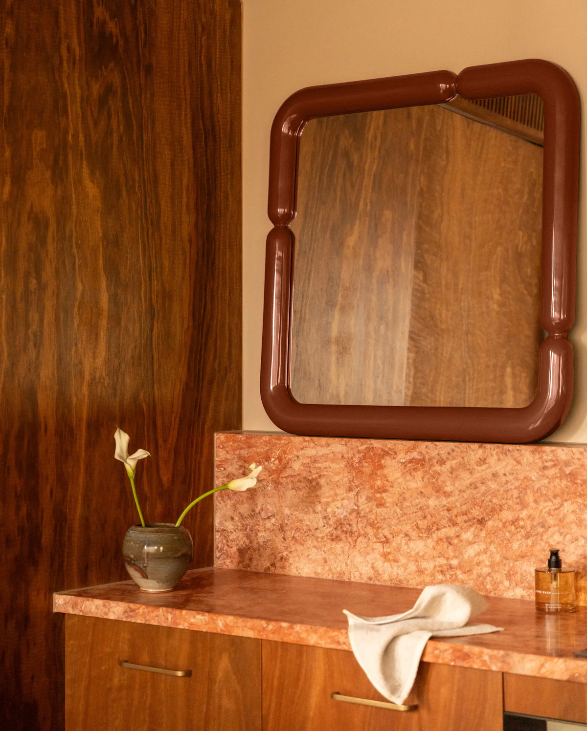 Puff Wall Mirror
90cm x 90cm -
Burgundy