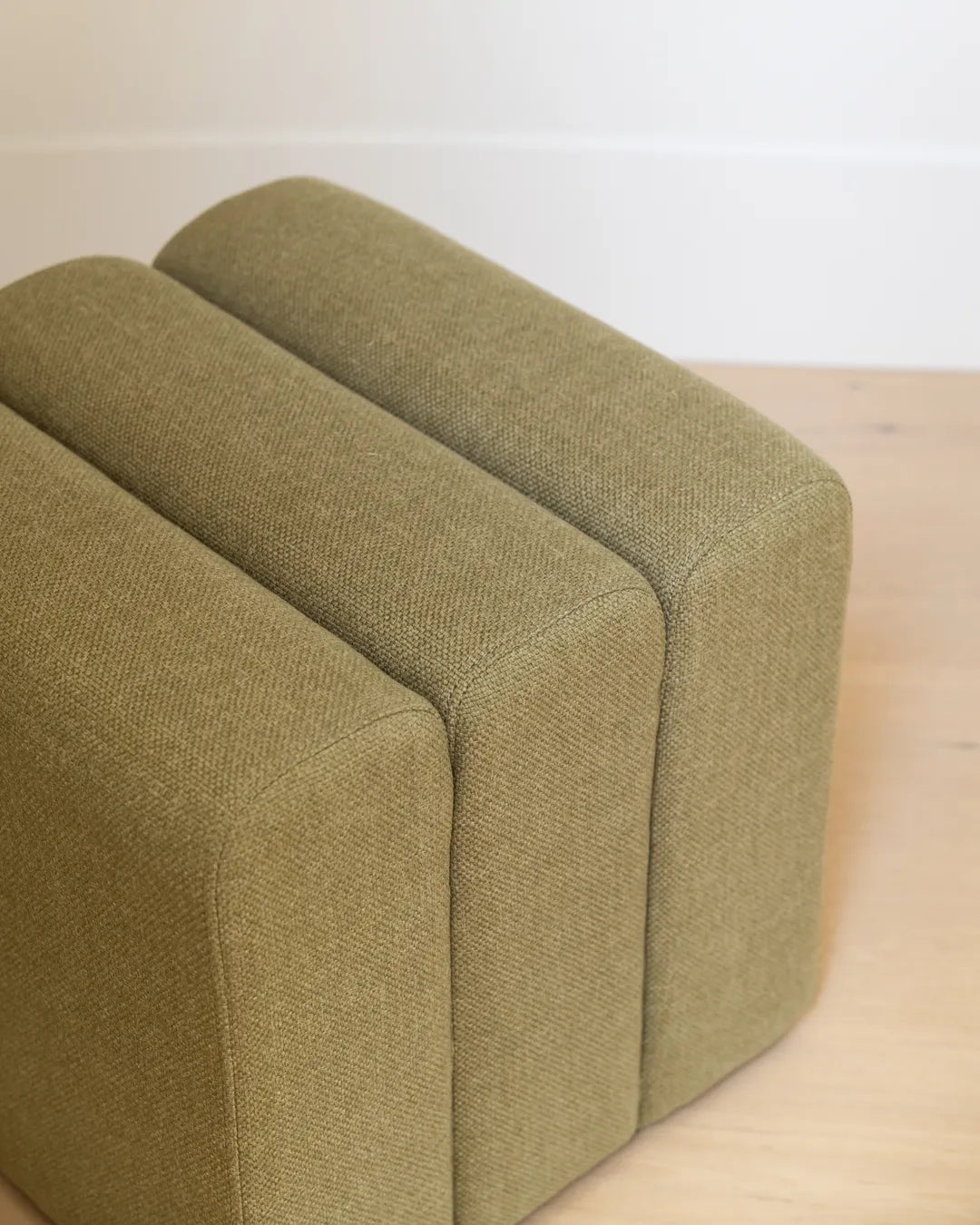 Niche Ottoman Small - Fossil Eucalyptus