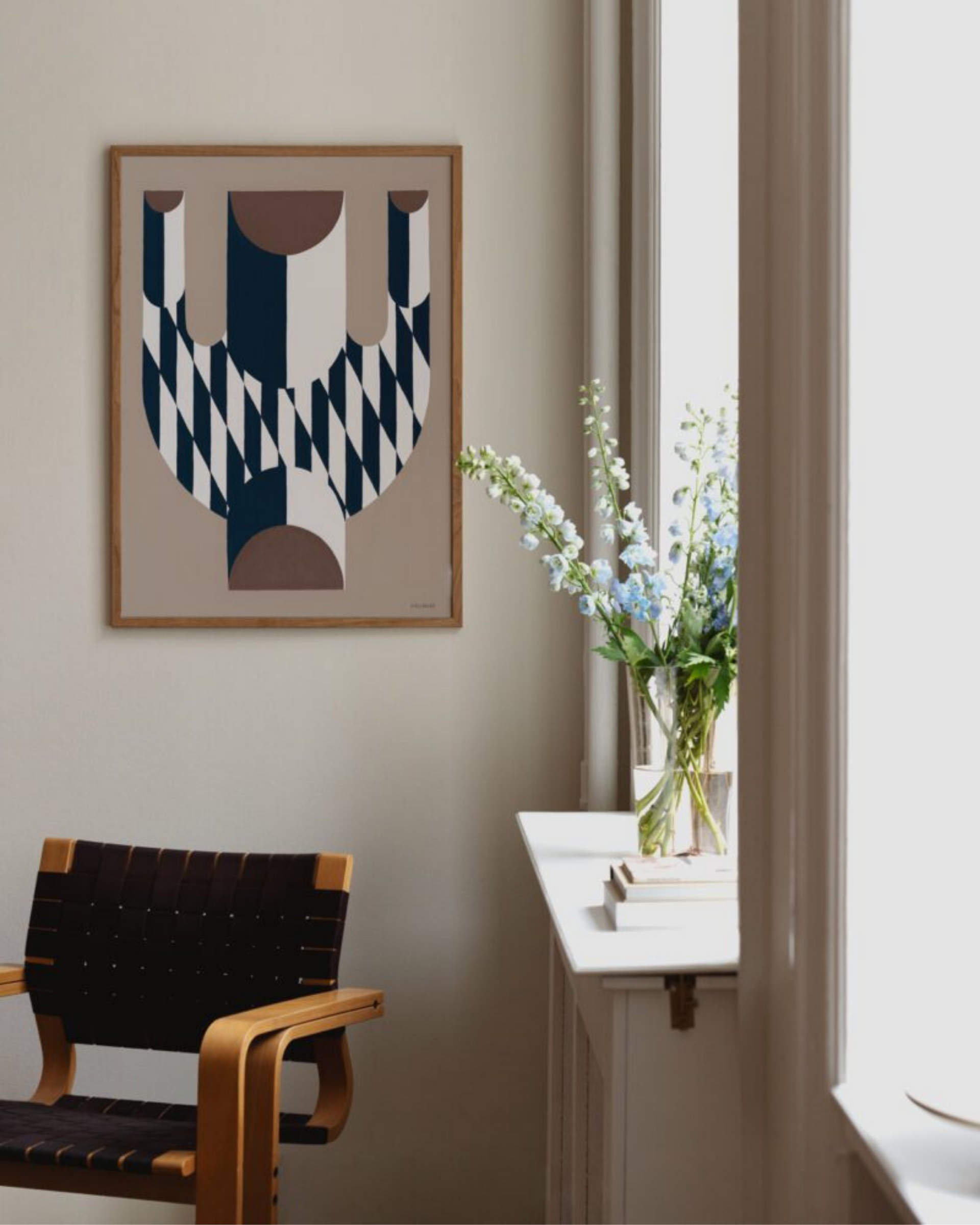 Vase with Diagonal Pattern 70Cm X 100Cm