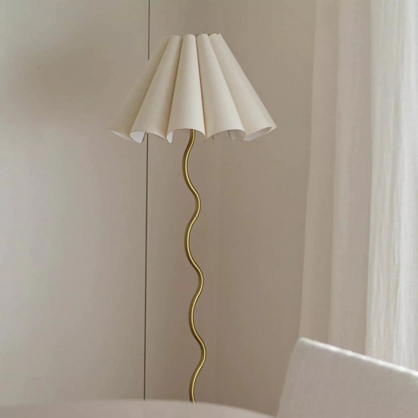 Cora Floor Lamp - Natural