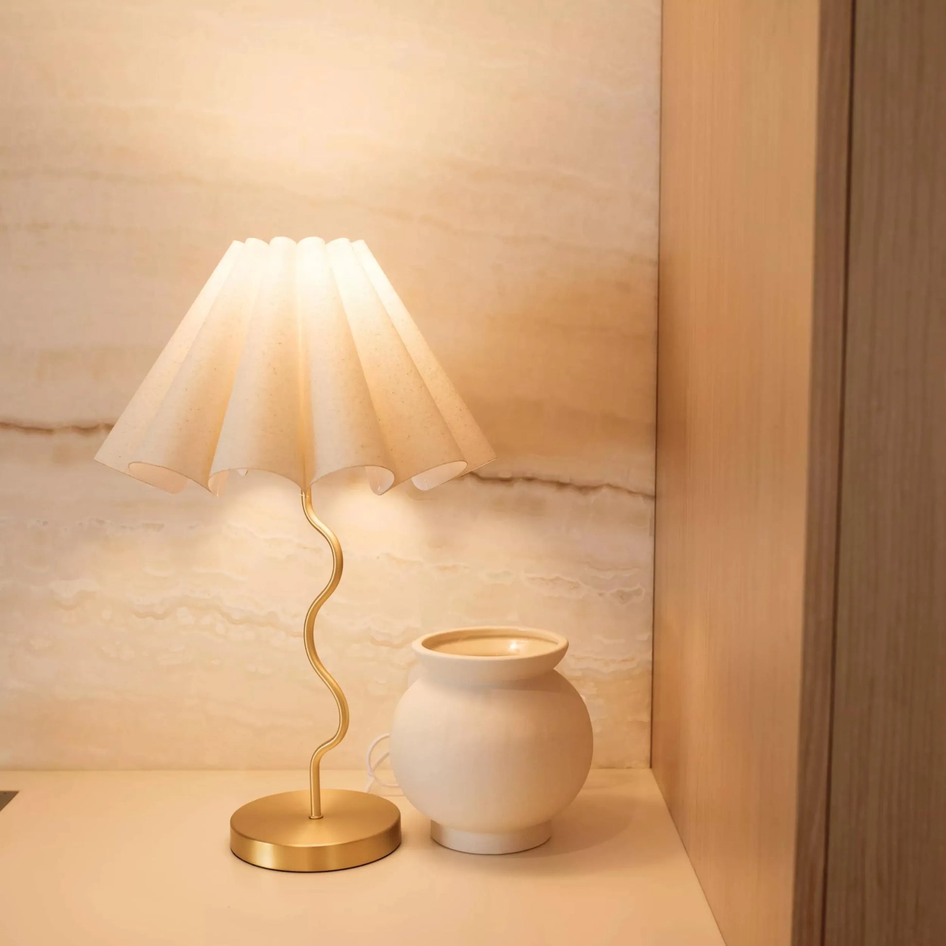 Cora Table Lamp - Neutral / Gold