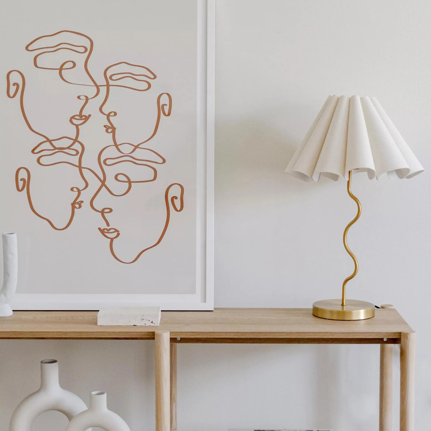 Cora Table Lamp - Neutral / Gold