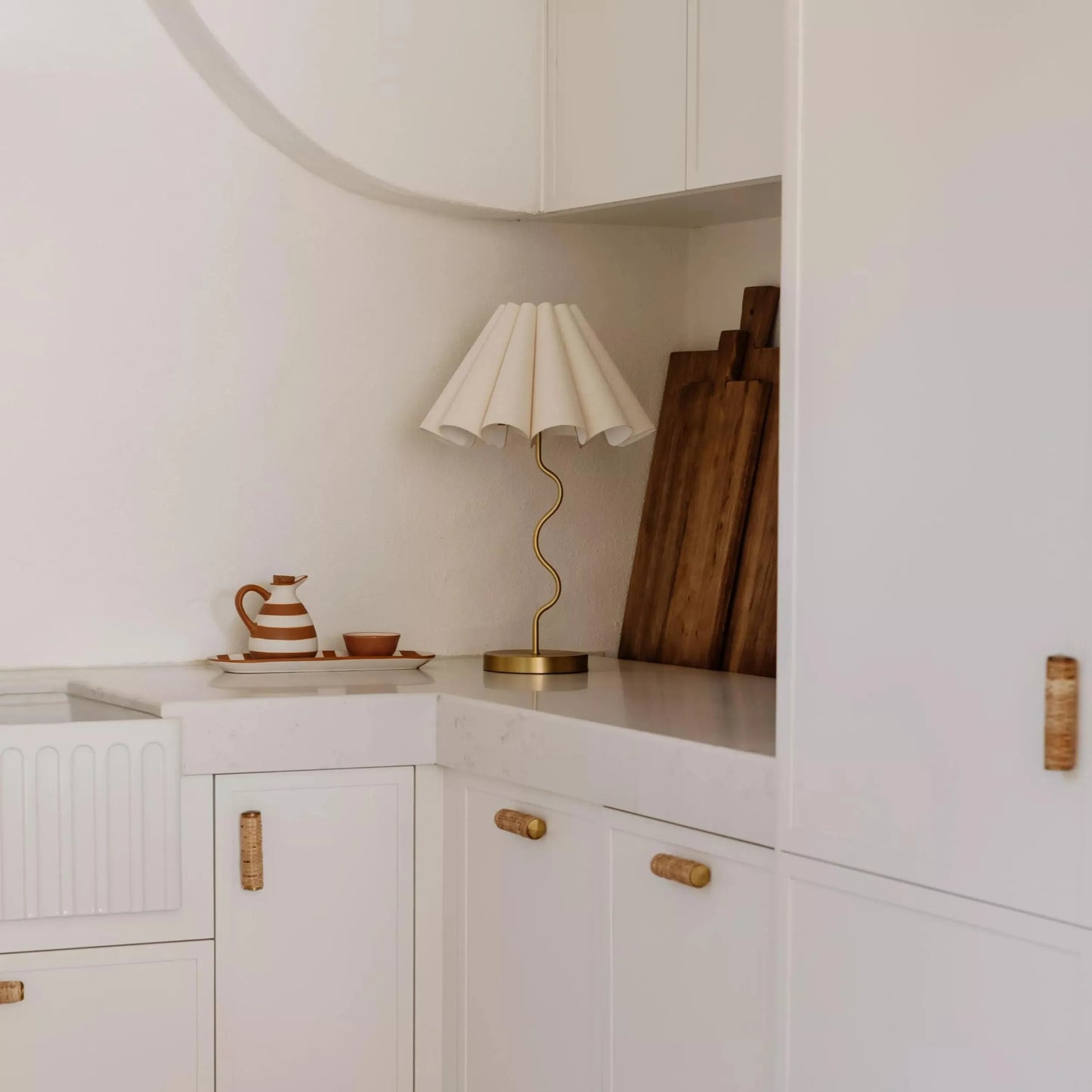 Cora Table Lamp - Neutral / Gold