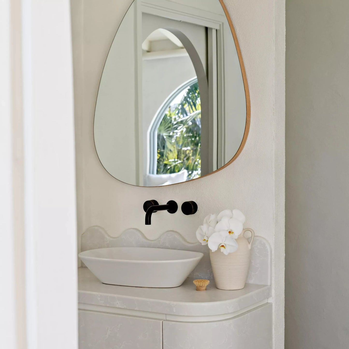 Agatha Vase - Cream