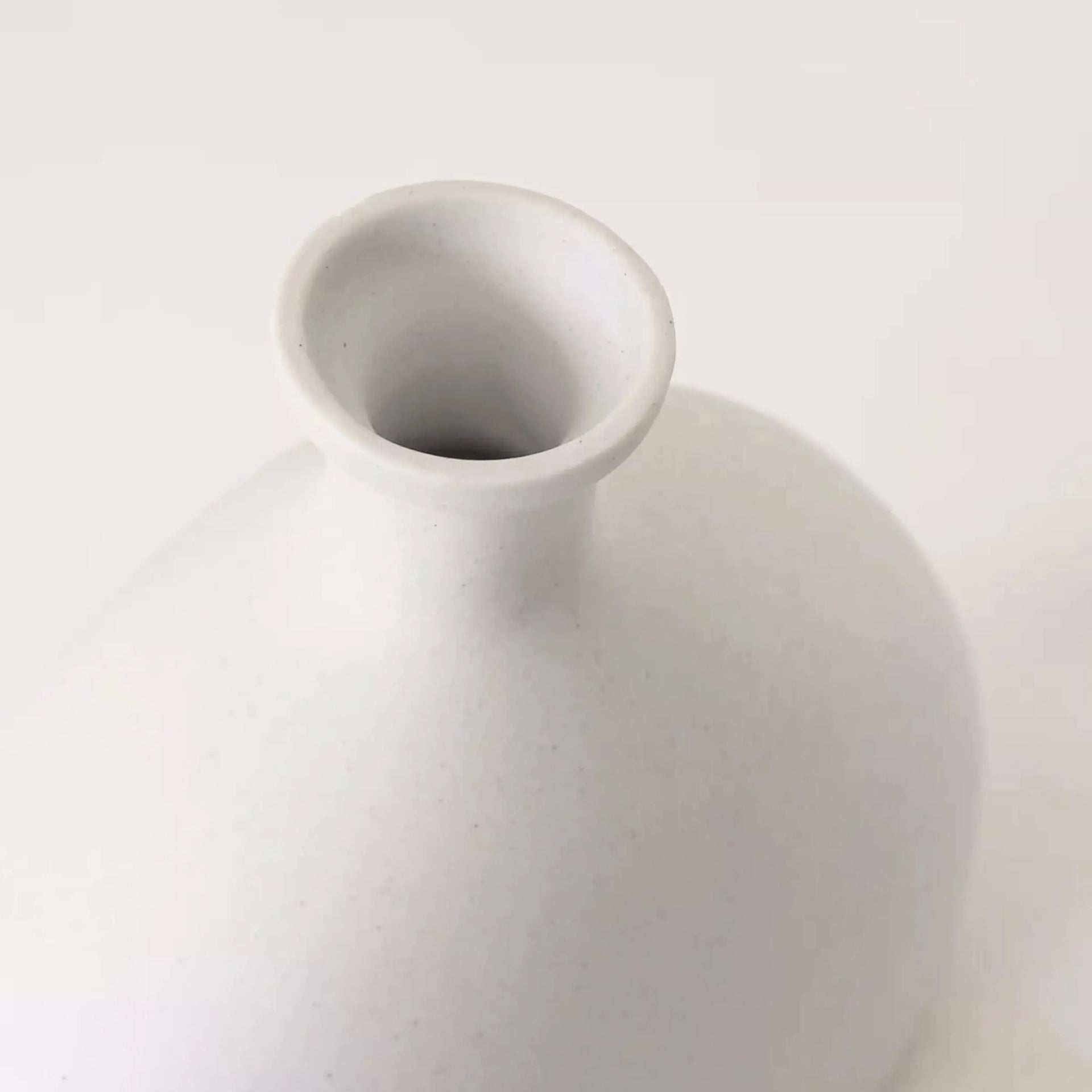 Talia Vase - Chalk Ivory
