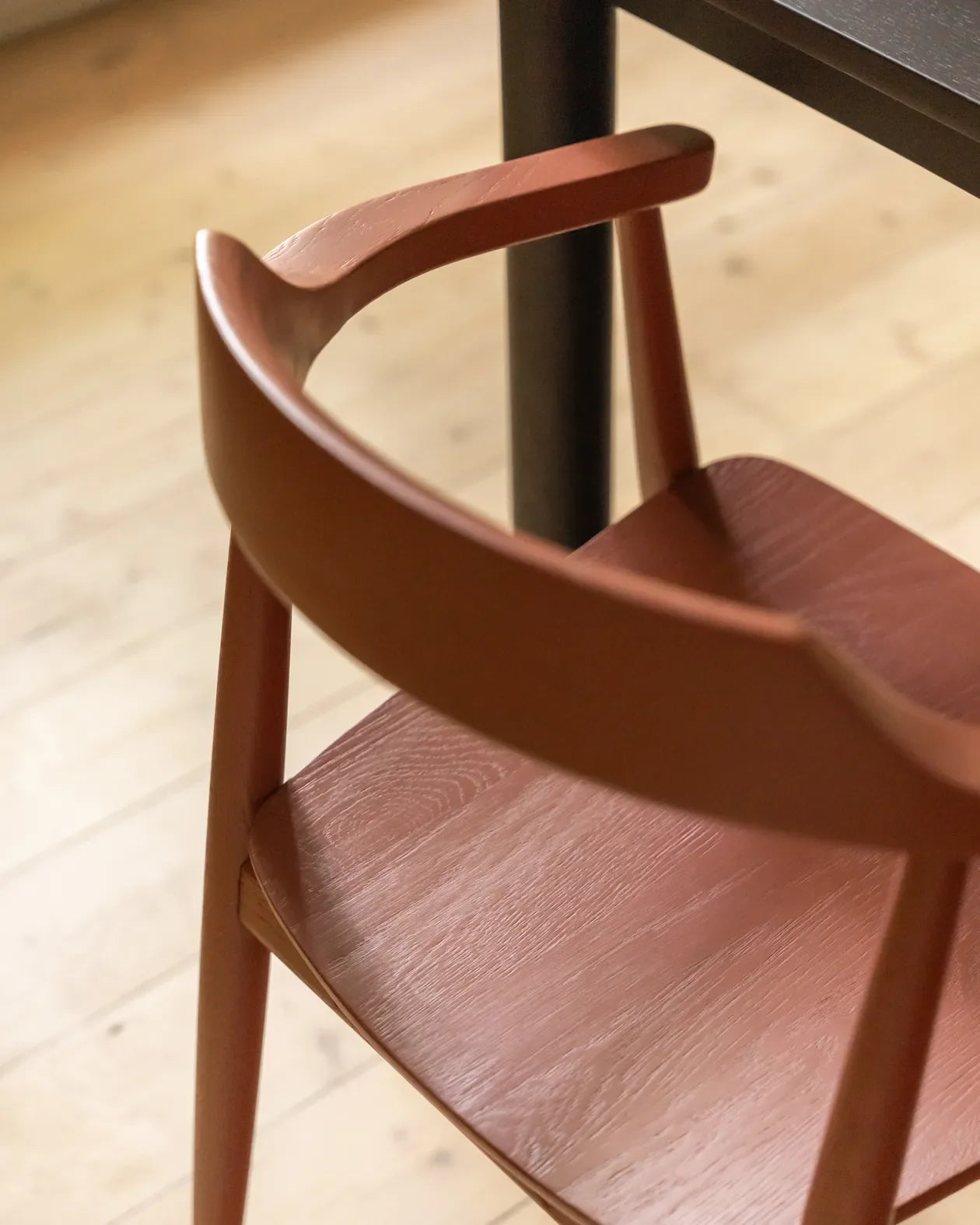 Profile Dining Chair - Garnet