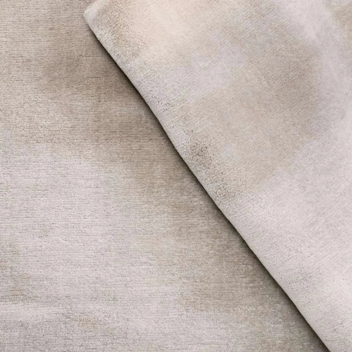 Cashmere Rug - Latte 250cm x 350cm