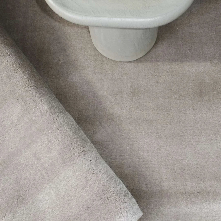Cashmere Rug - Silver 250cm x 350cm