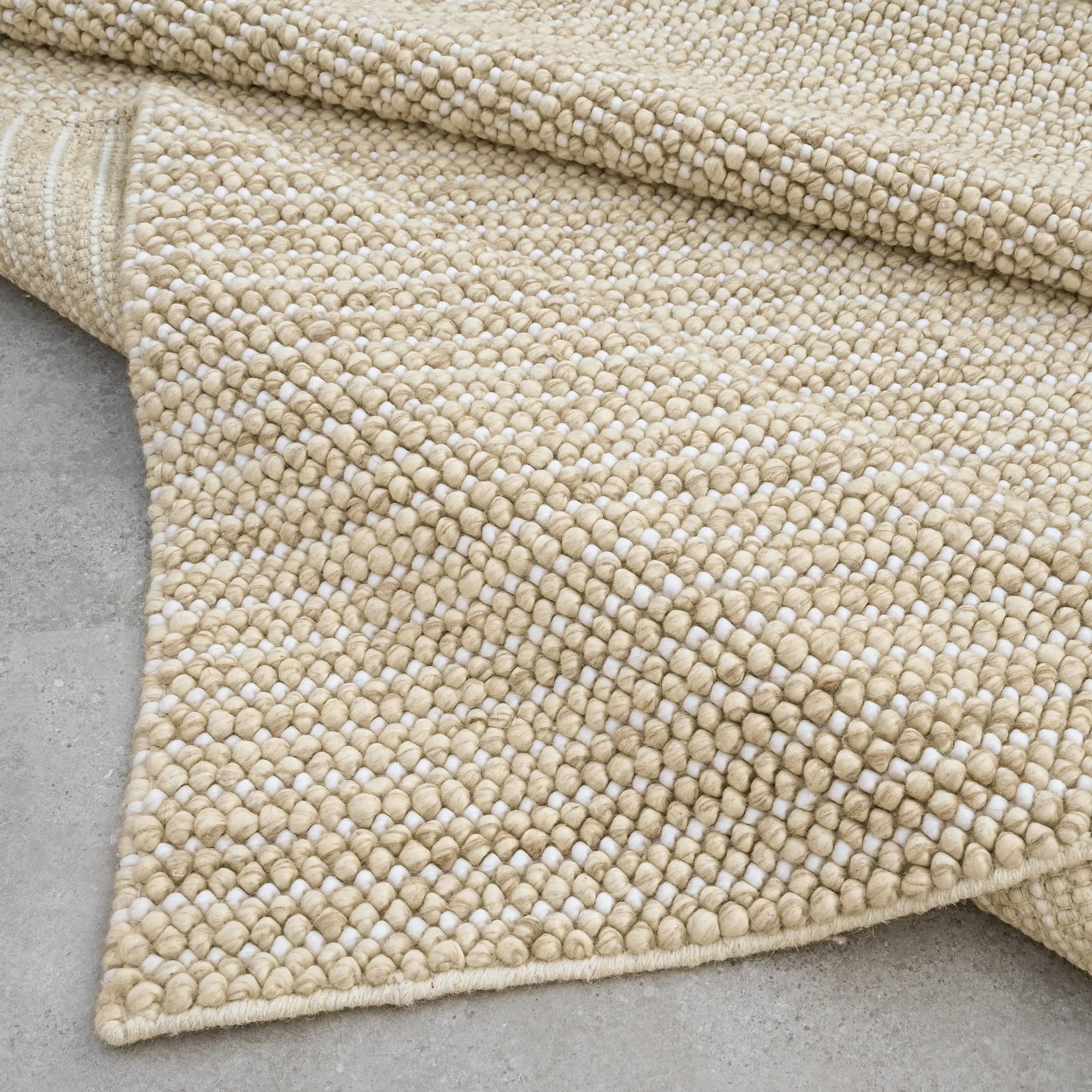 Arwyn Rug - Almond 200cm x 300cm