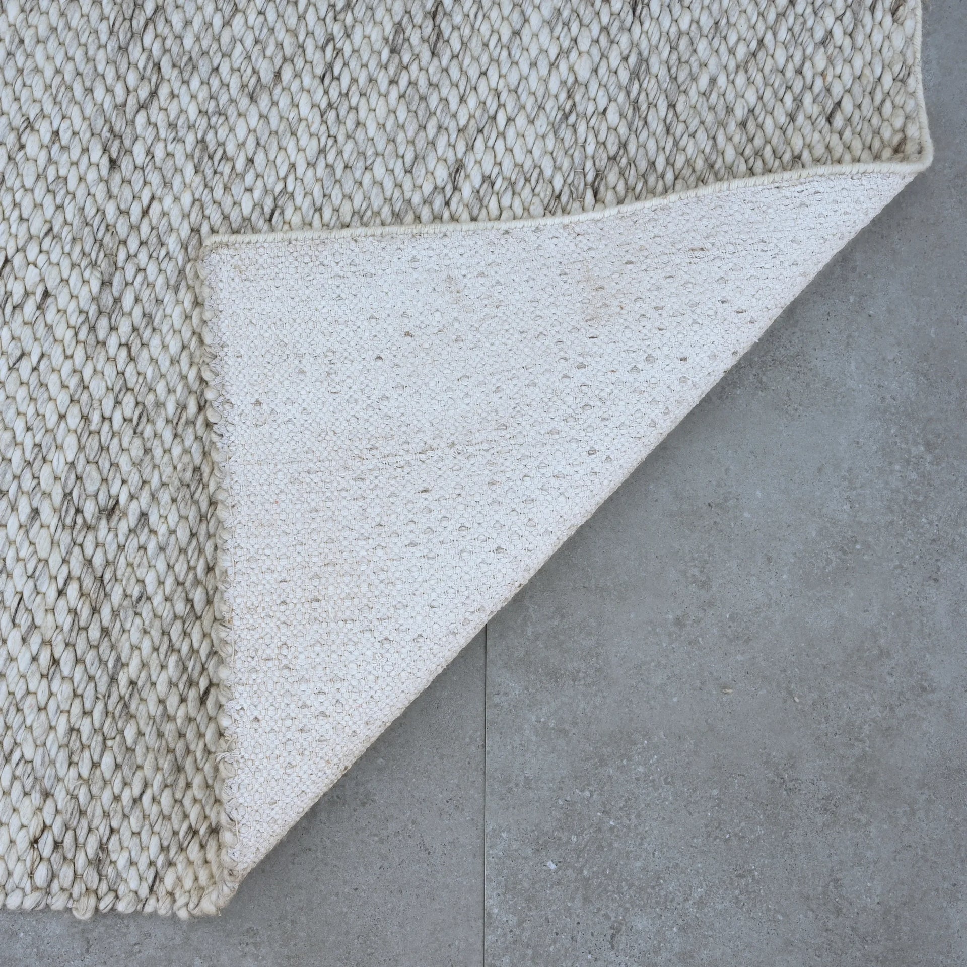 Reign Rug - Dove 200cm x 300cm